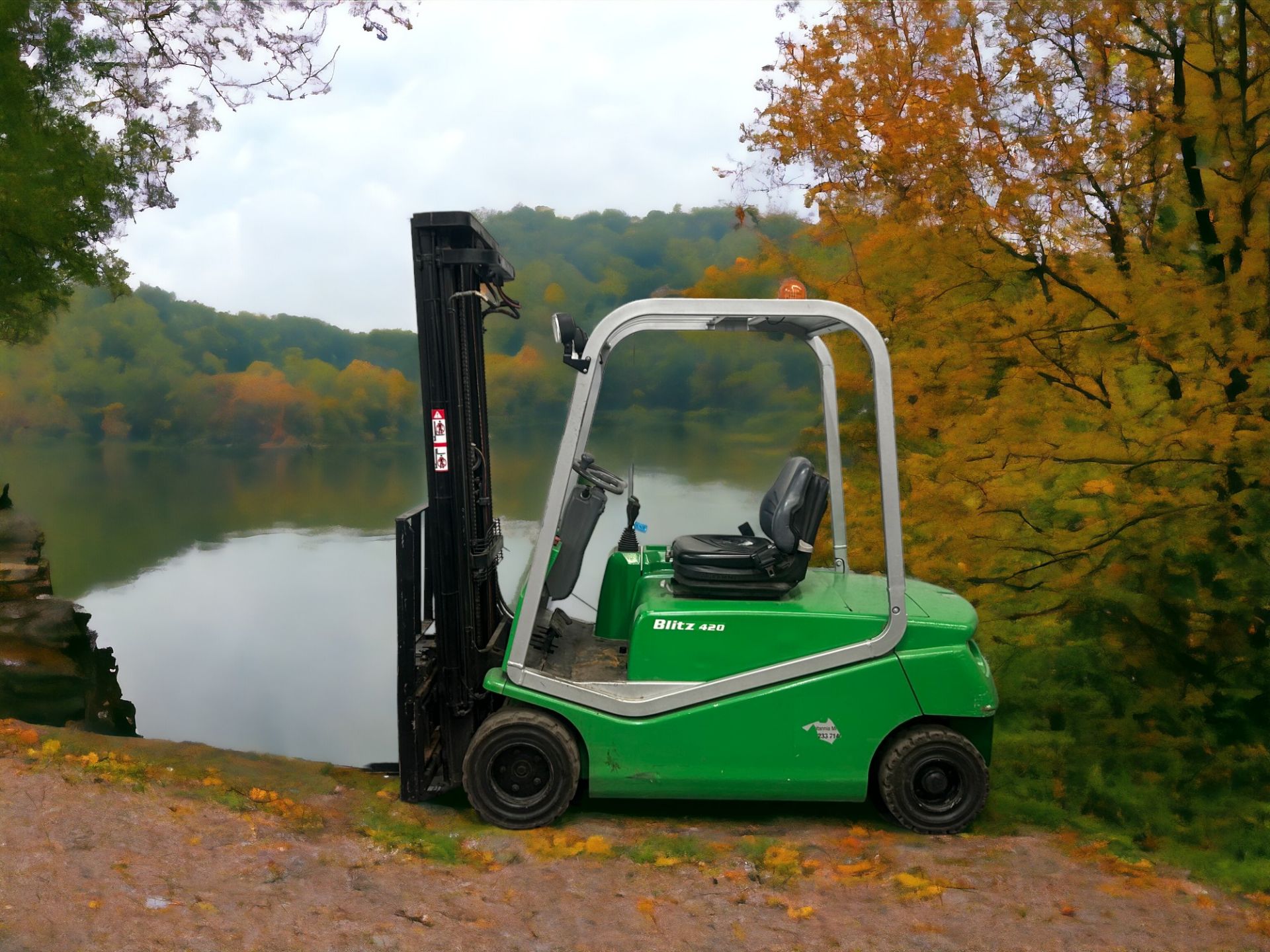 CESAB BLITZ 4720 FN ELECTRIC FORKLIFT -**(INCLUDES CHARGER)** - Image 2 of 6