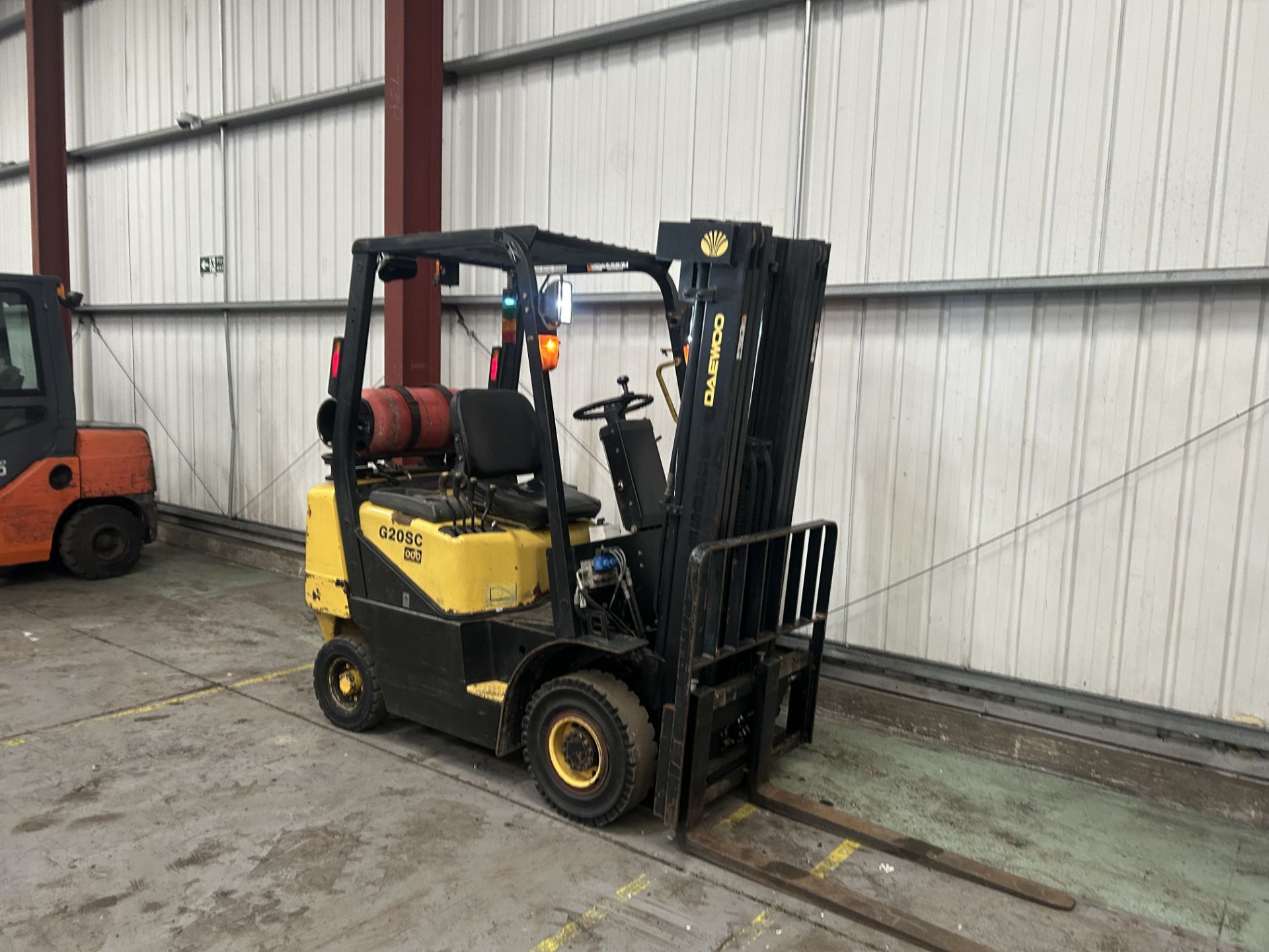 2004 LPG FORKLIFTS DAEWOO G20SC-2 - Image 4 of 6