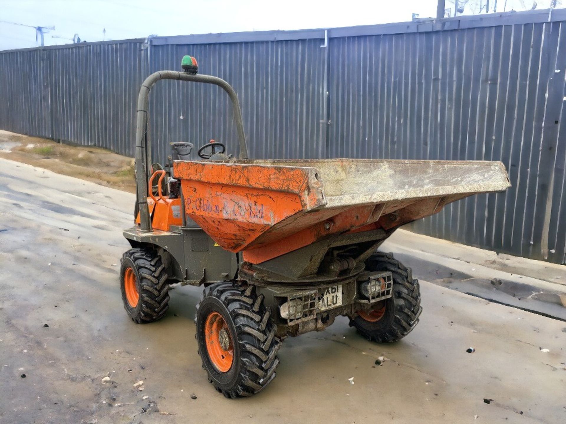 HIGH-PERFORMANCE 2011 AUSA D350 AHG SWIVEL DUMPER