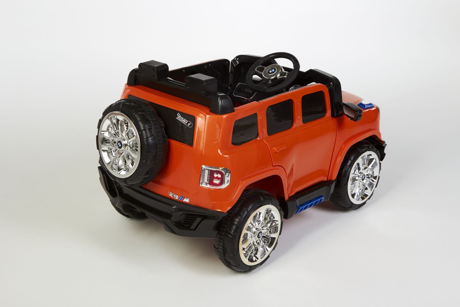 ORANGE KIDS ELECTRIC RIDE ON CAR WITH PARENTAL CONTROL BRAND NEW BOXED - Image 5 of 11
