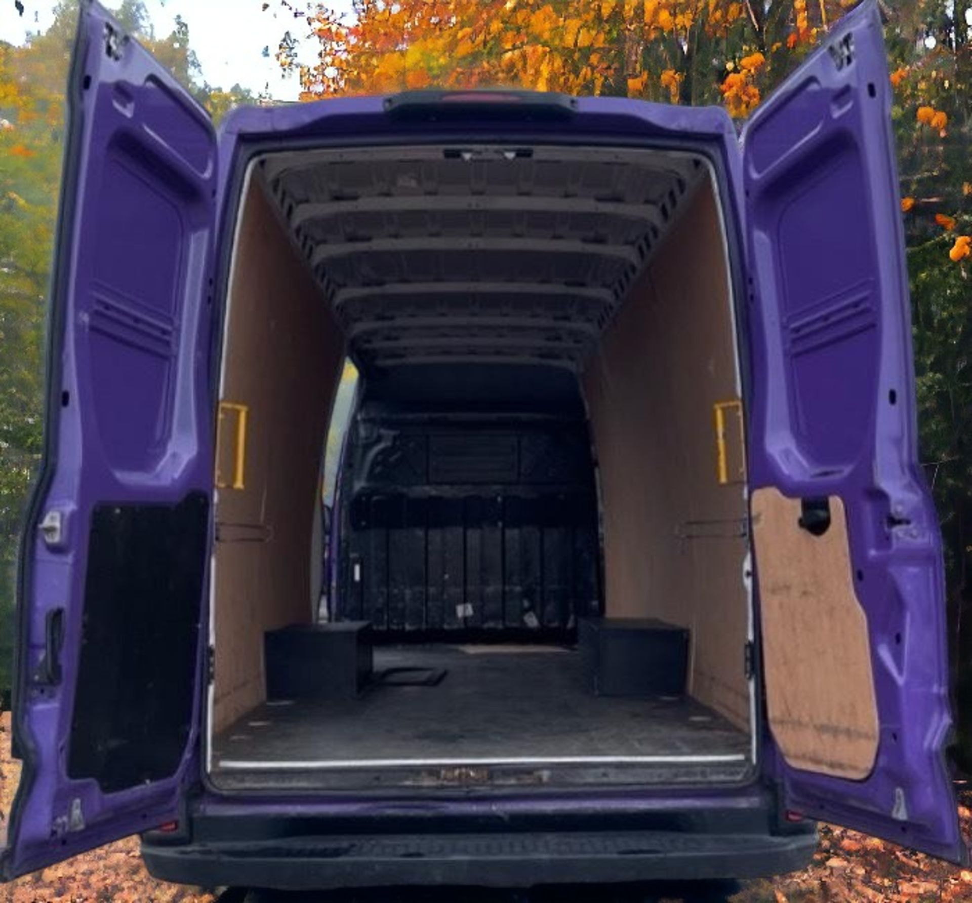 2015 IVECO DAILY 50C17 EXTRA LONG WHEEL BASE PANEL VAN - Image 4 of 18