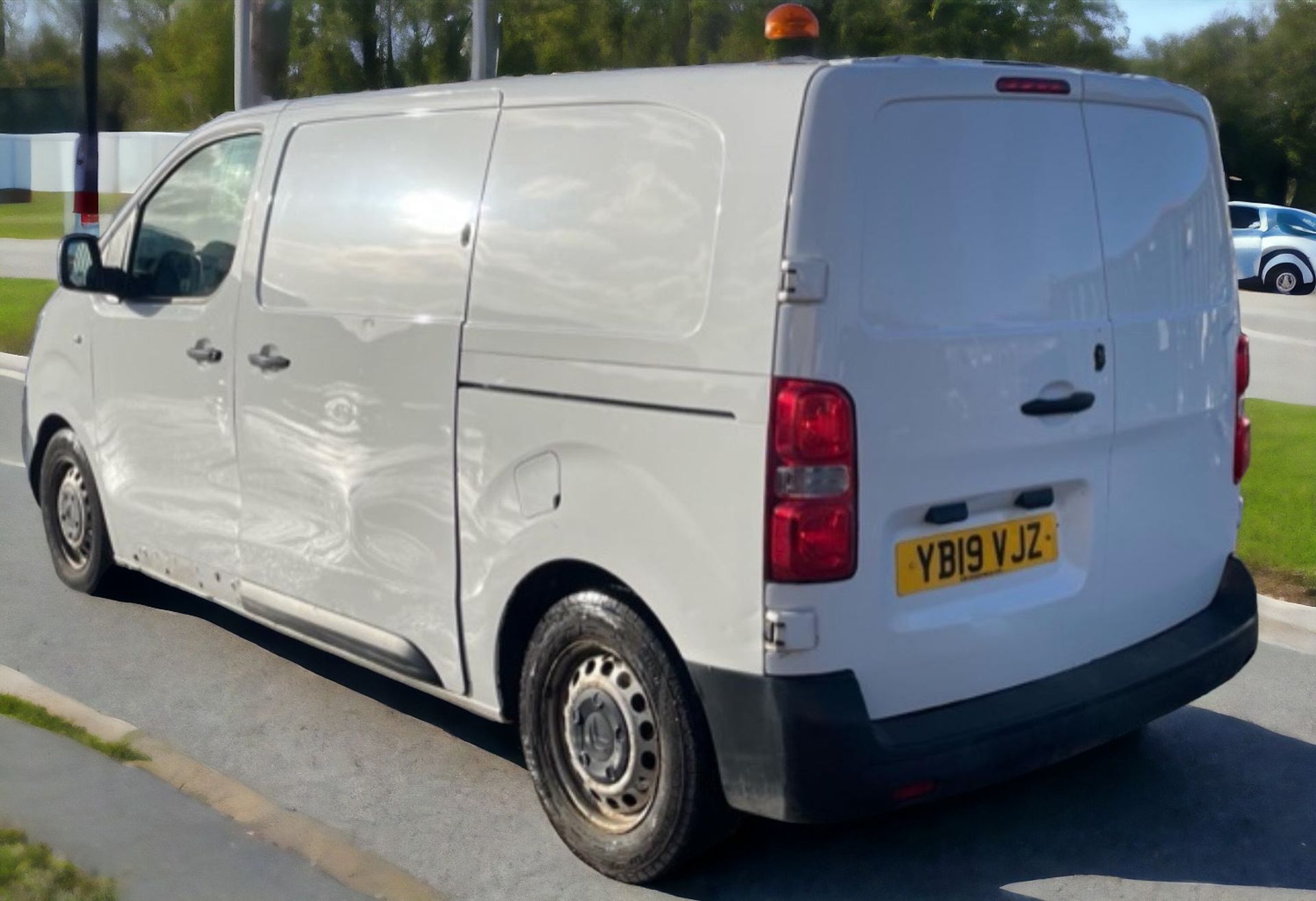 2019-19 REG CITROEN DISPATCH XS 1000 L1H1 - HPI CLEAR - READY TO GO! - Image 3 of 12