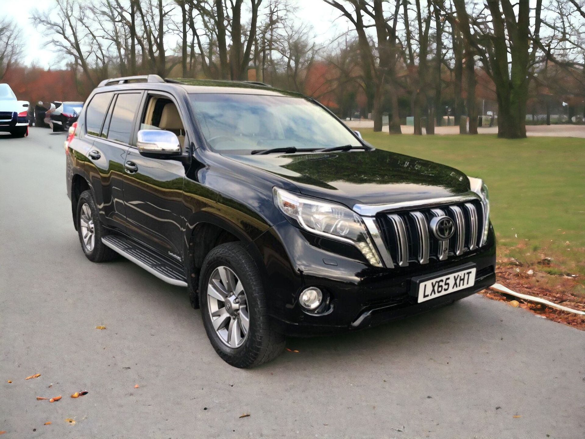 >>--NO VAT ON HAMMER--<< LUXURIOUS AND POWERFUL 2015/65 TOYOTA LAND CRUISER 2.8 D-4D INVINCIBLE AUTO