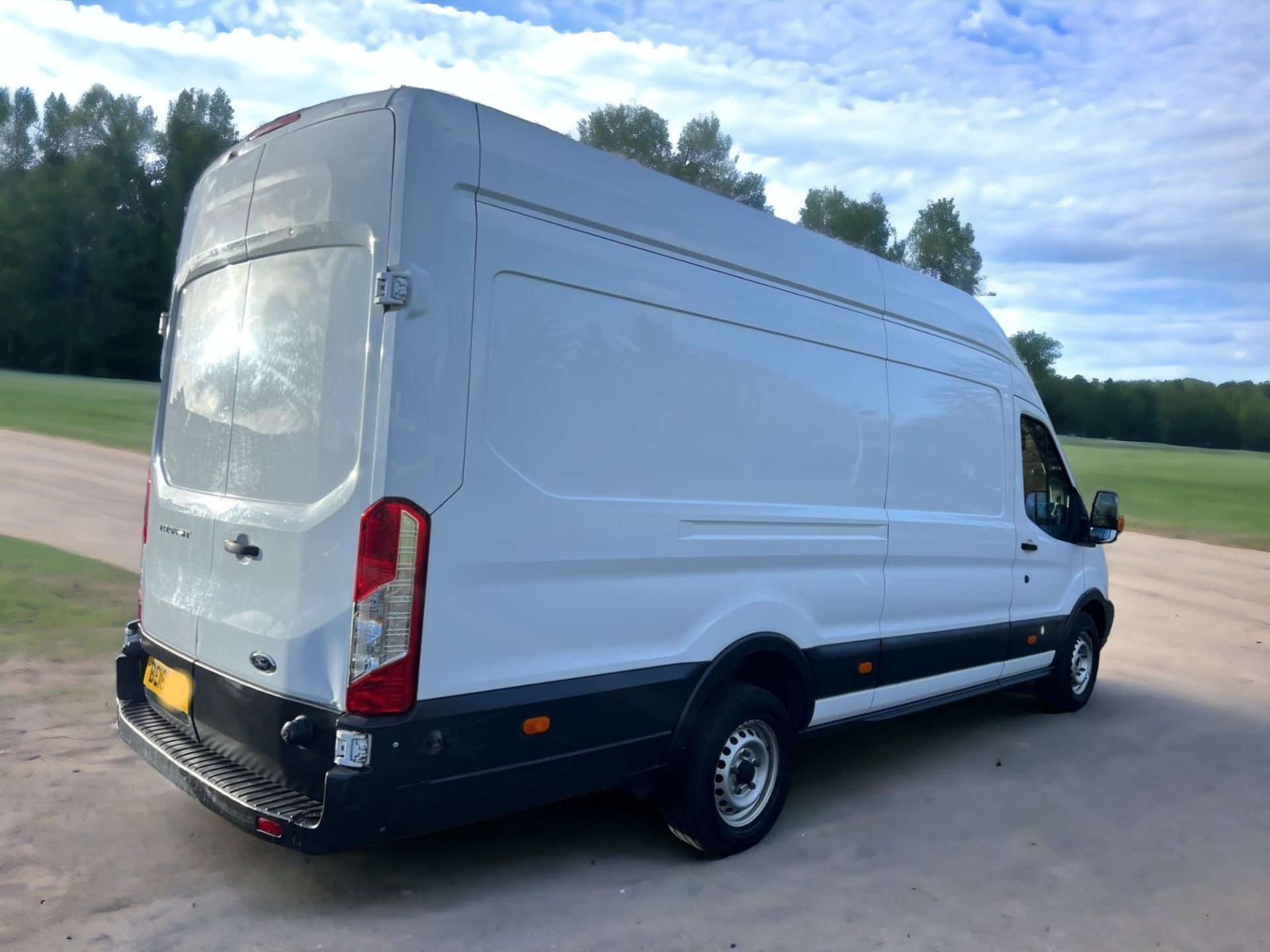 2018 FORD TRANSIT T350 LWB JUMBO L4H3 - SPACIOUS AND RELIABLE WORKHORSE - Image 2 of 21