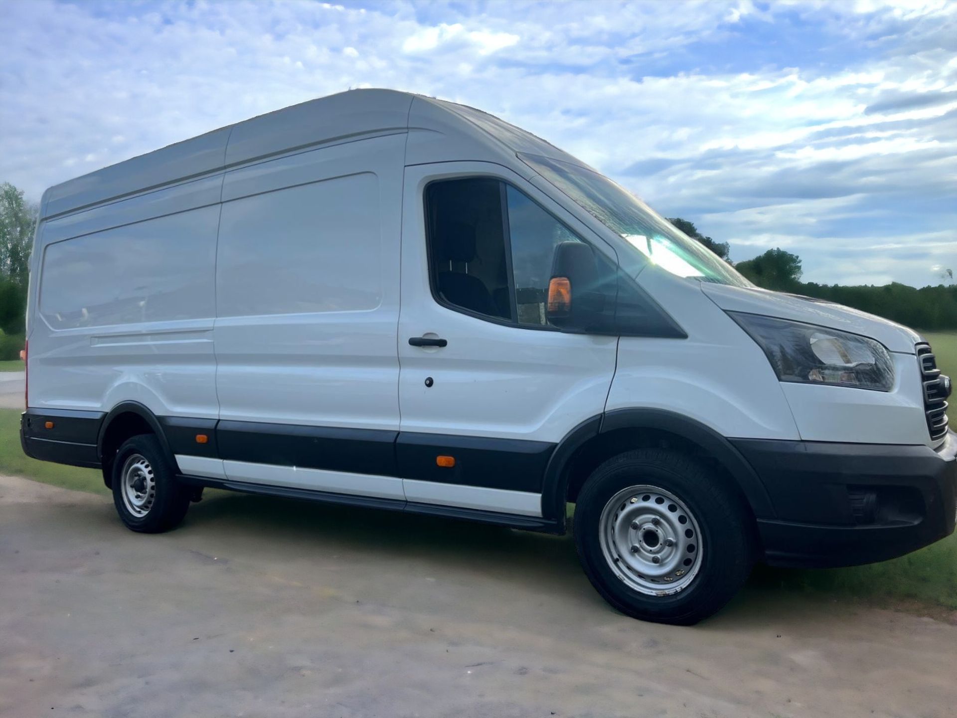 2018 FORD TRANSIT T350 LWB JUMBO L4H3 - SPACIOUS AND RELIABLE WORKHORSE - Image 7 of 21