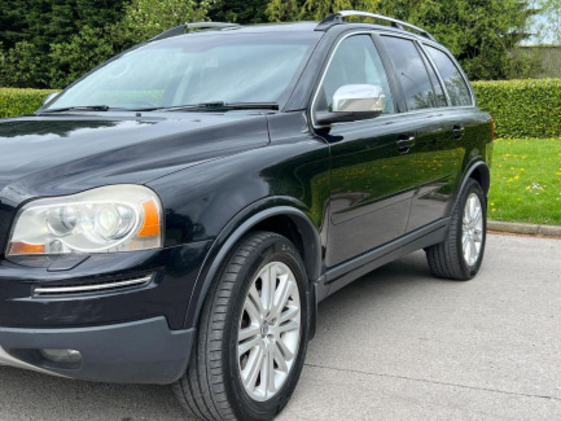 VOLVO XC90 2.4 D5 EXECUTIVE GEARTRONIC AWD, 5DR >>--NO VAT ON HAMMER--<< - Image 56 of 136