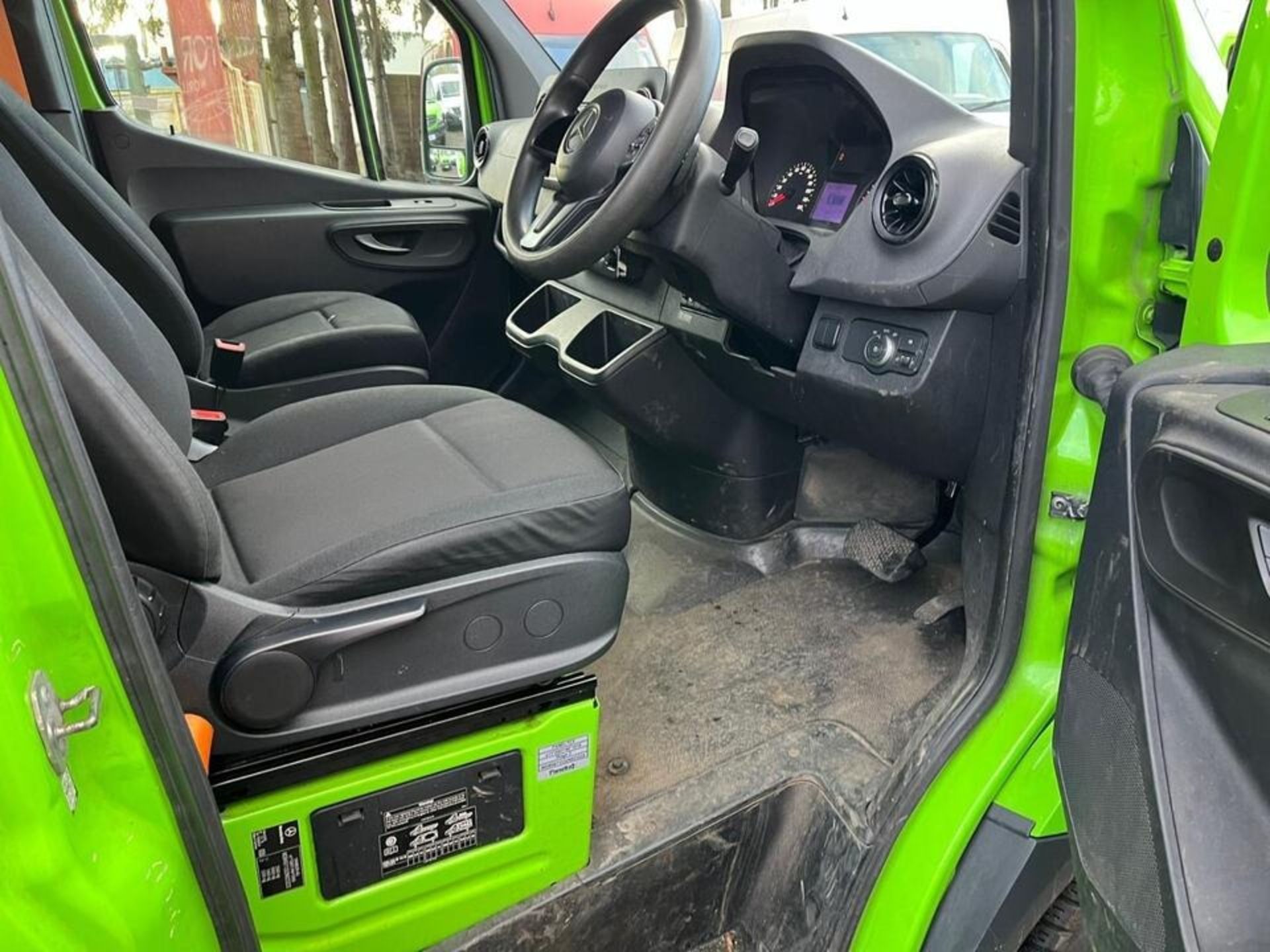 >>>SPECIAL CLEARANCE<<< 2019 MERCEDES-BENZ SPRINTER 314 CDI 35T RWD L2H1 FRIDGE FREEZER CHASSIS CAB - Image 11 of 14