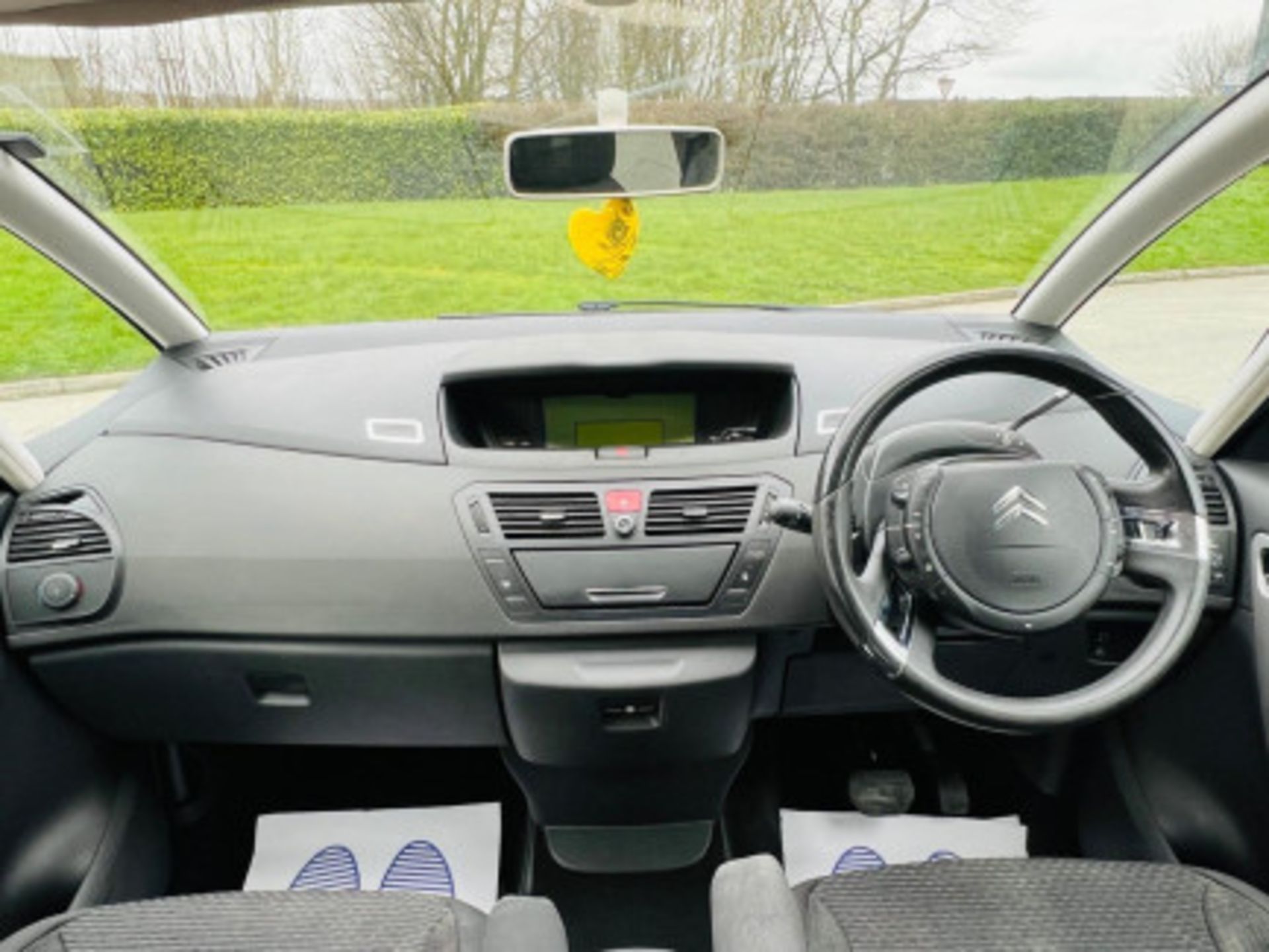 2009 CITROEN C4 PICASSO 1.6 HDI VTR+ EGS6 5DR >>--NO VAT ON HAMMER--<< - Image 16 of 123