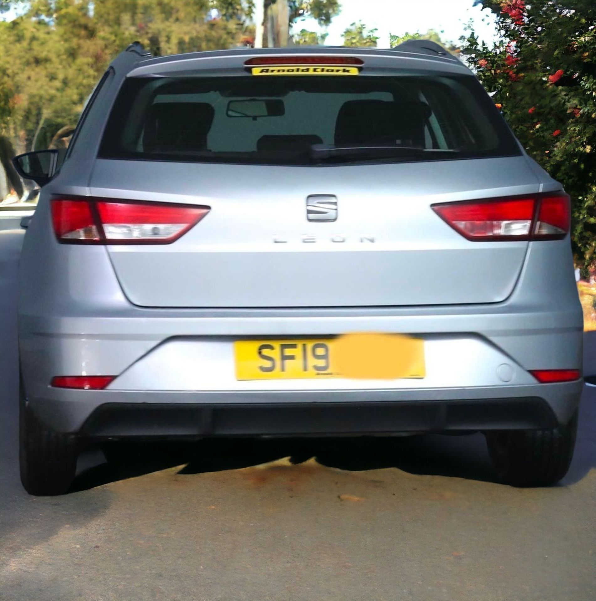 2019 (19 REG) SEAT LEON 1.6 TDI SE ESTATE - Image 4 of 13