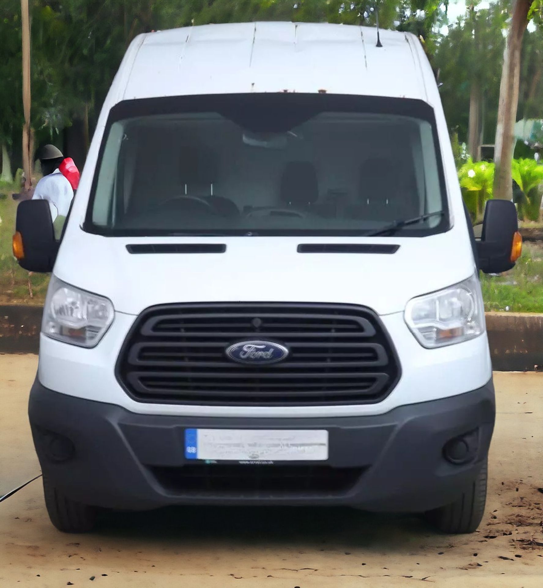 FORD TRANSIT T350 LWB L4 JUMBO: SPACIOUS AND RELIABLE WORKHORSE - Image 2 of 13