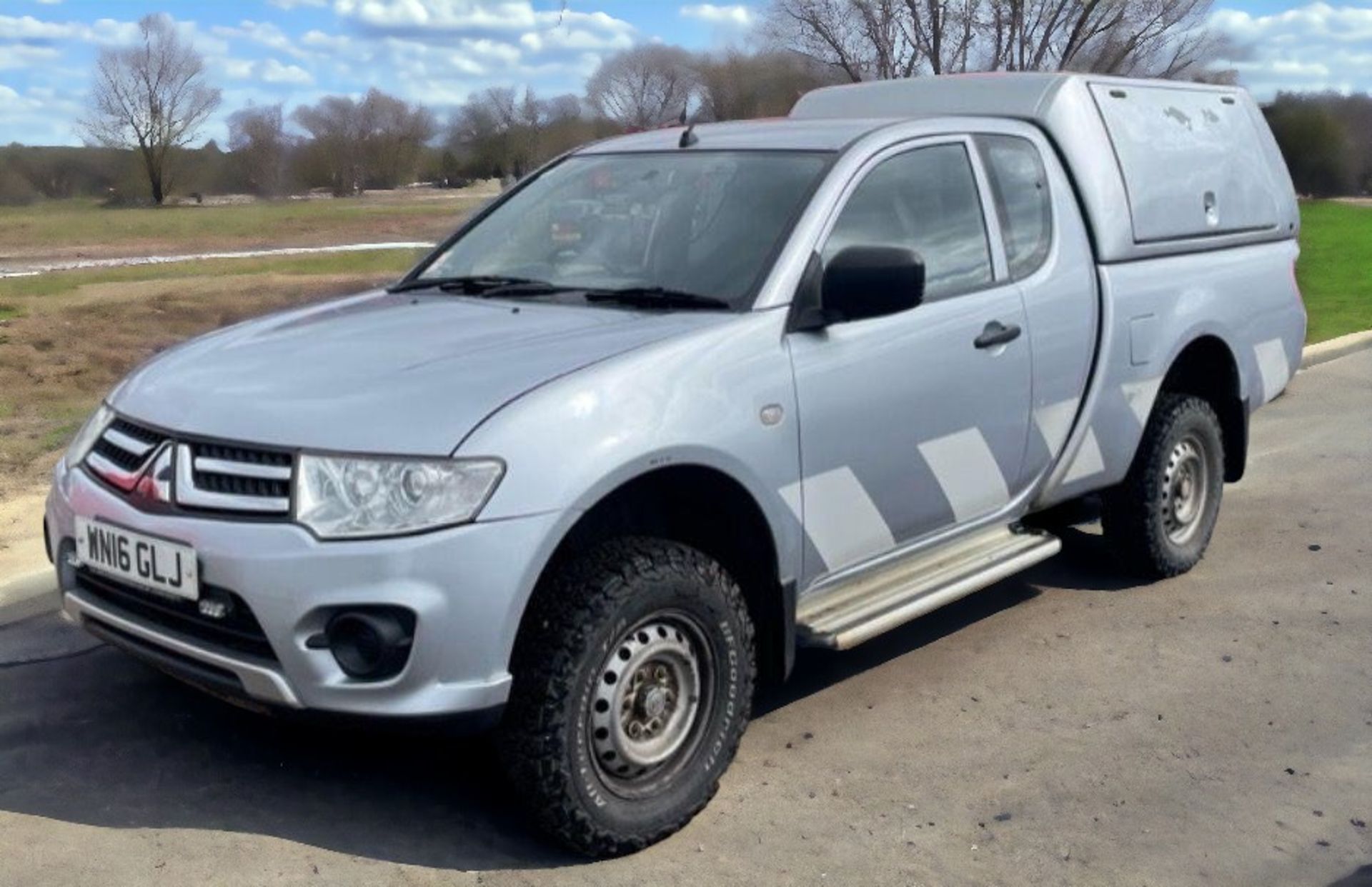 2016-16 REG MITSUBISHI L200 4LIFE CLUB CAB DI-D 4X4 - HPI CLEAR - READY TO GO!