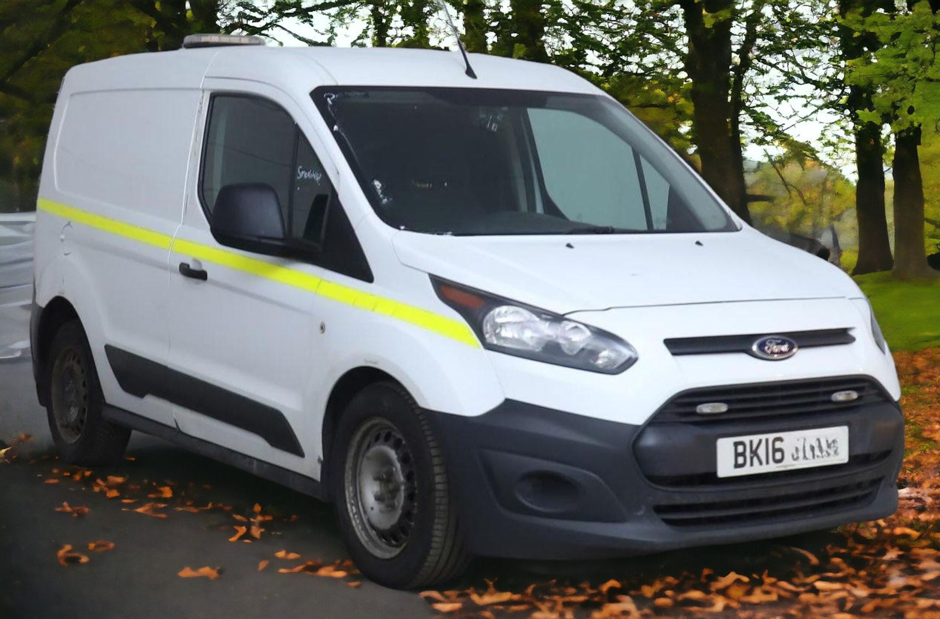 FORD TRANSIT CONNECT ECONETIC SWB PANEL VAN: COMPACT AND EFFICIENT WORKHORSE - Image 2 of 12
