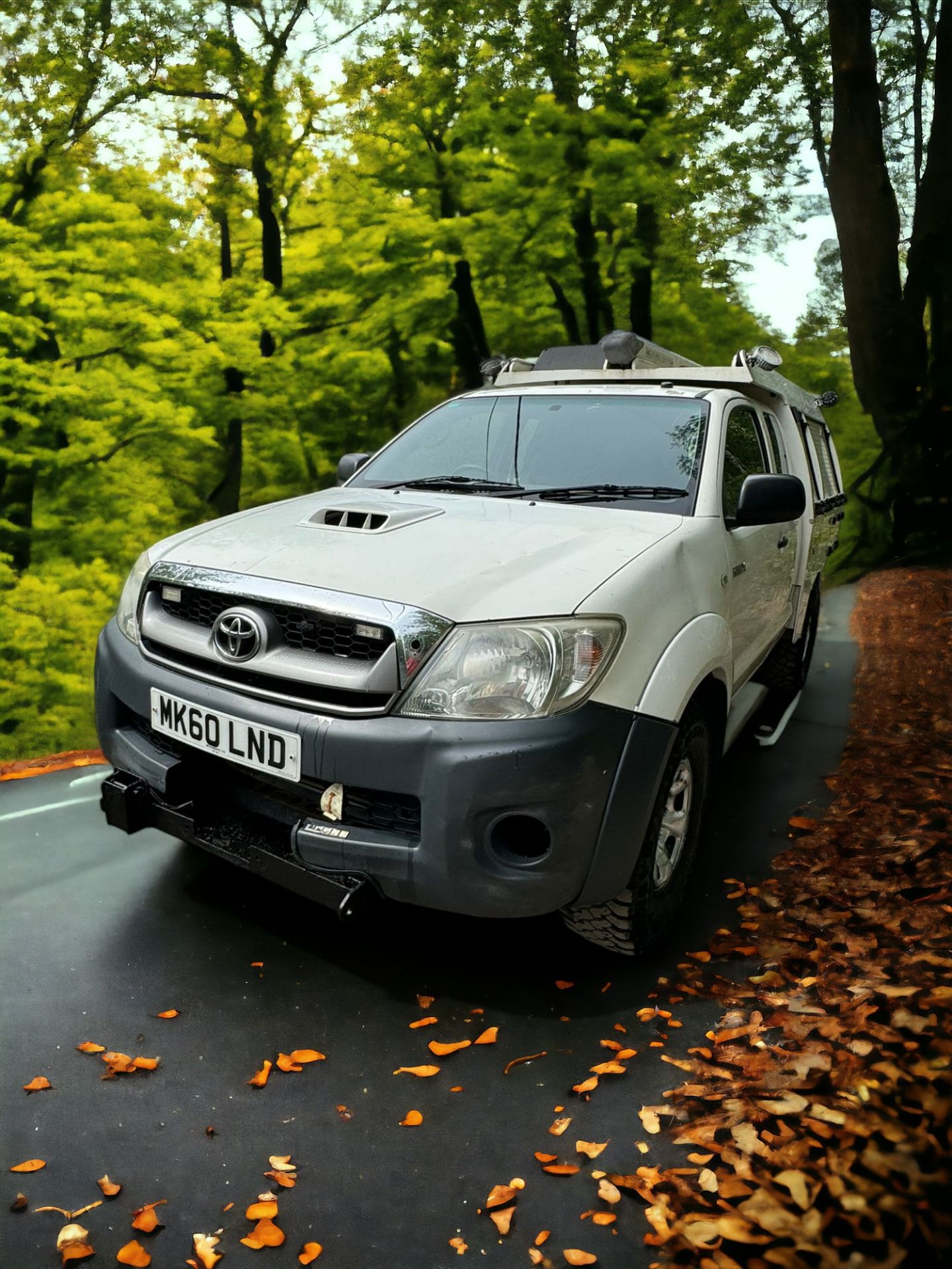 2010 TOYOTA HILUX KING CAB PICKUP TRUCK - READY FOR ANY ADVENTURE!