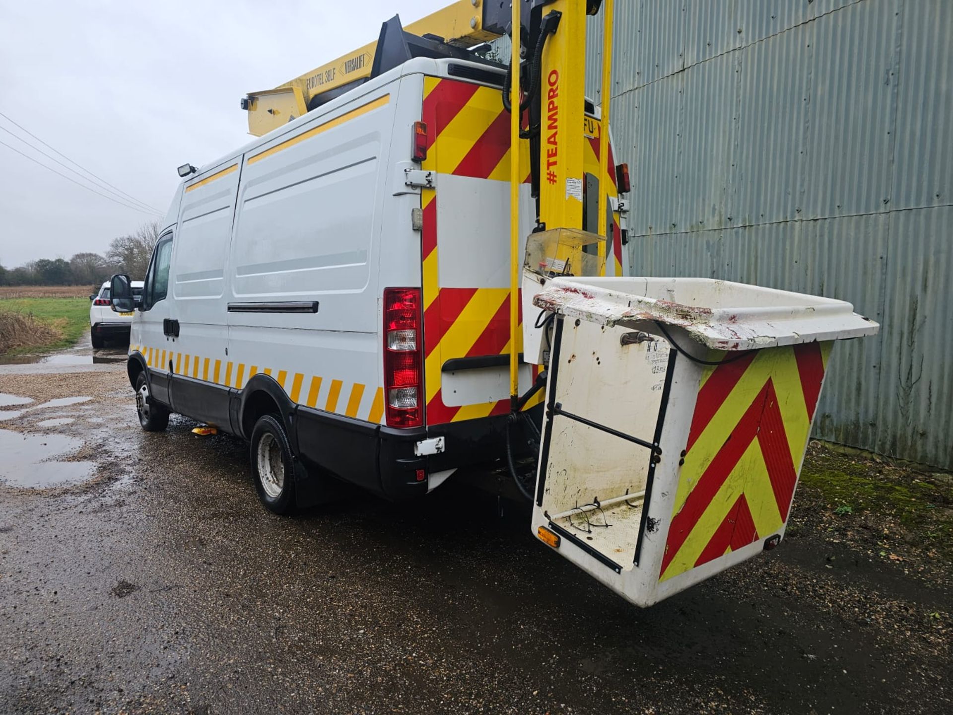 >>>SPECIAL CLEARANCE<<< 2010 IVECO DAILY 3.0 HPI ACCESS LIFT CHERRY PICKER - Image 5 of 5