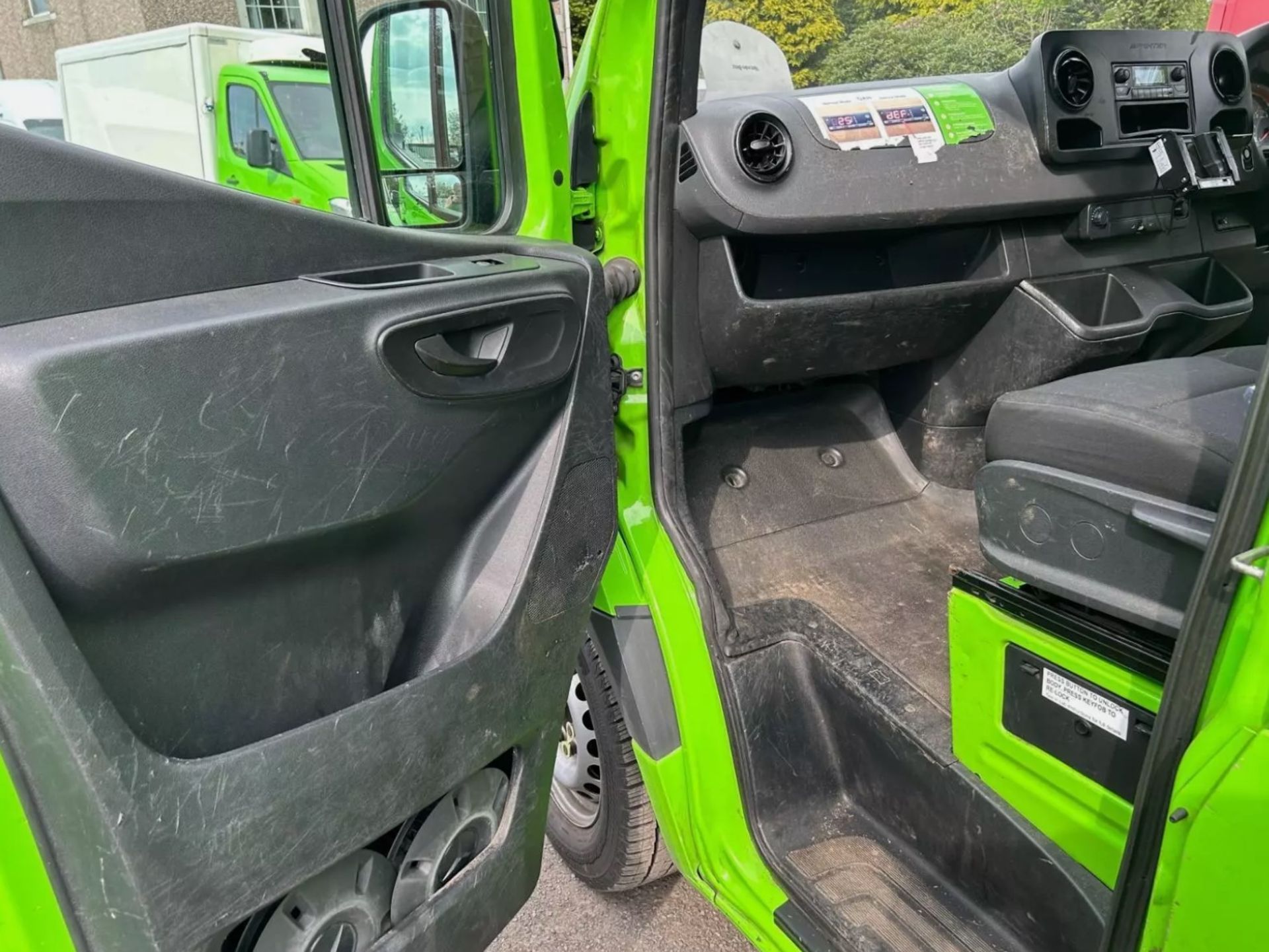 2019 MERCEDES-BENZ SPRINTER 314 CDI 35T RWD FRIDGE FREEZER CHASSIS CAB - Image 10 of 15