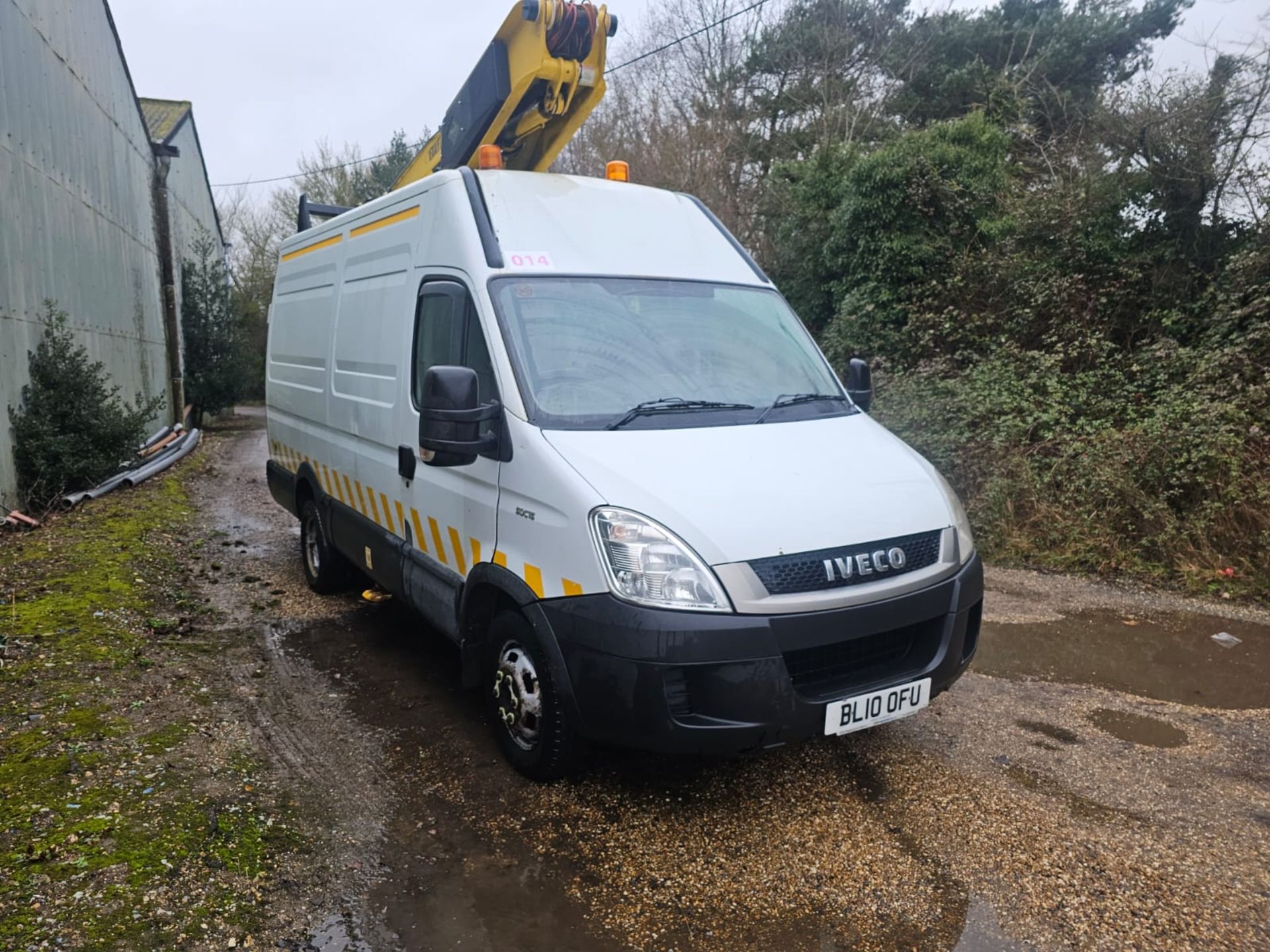 >>>SPECIAL CLEARANCE<<< 2010 IVECO DAILY 3.0 HPI ACCESS LIFT CHERRY PICKER - Image 2 of 5