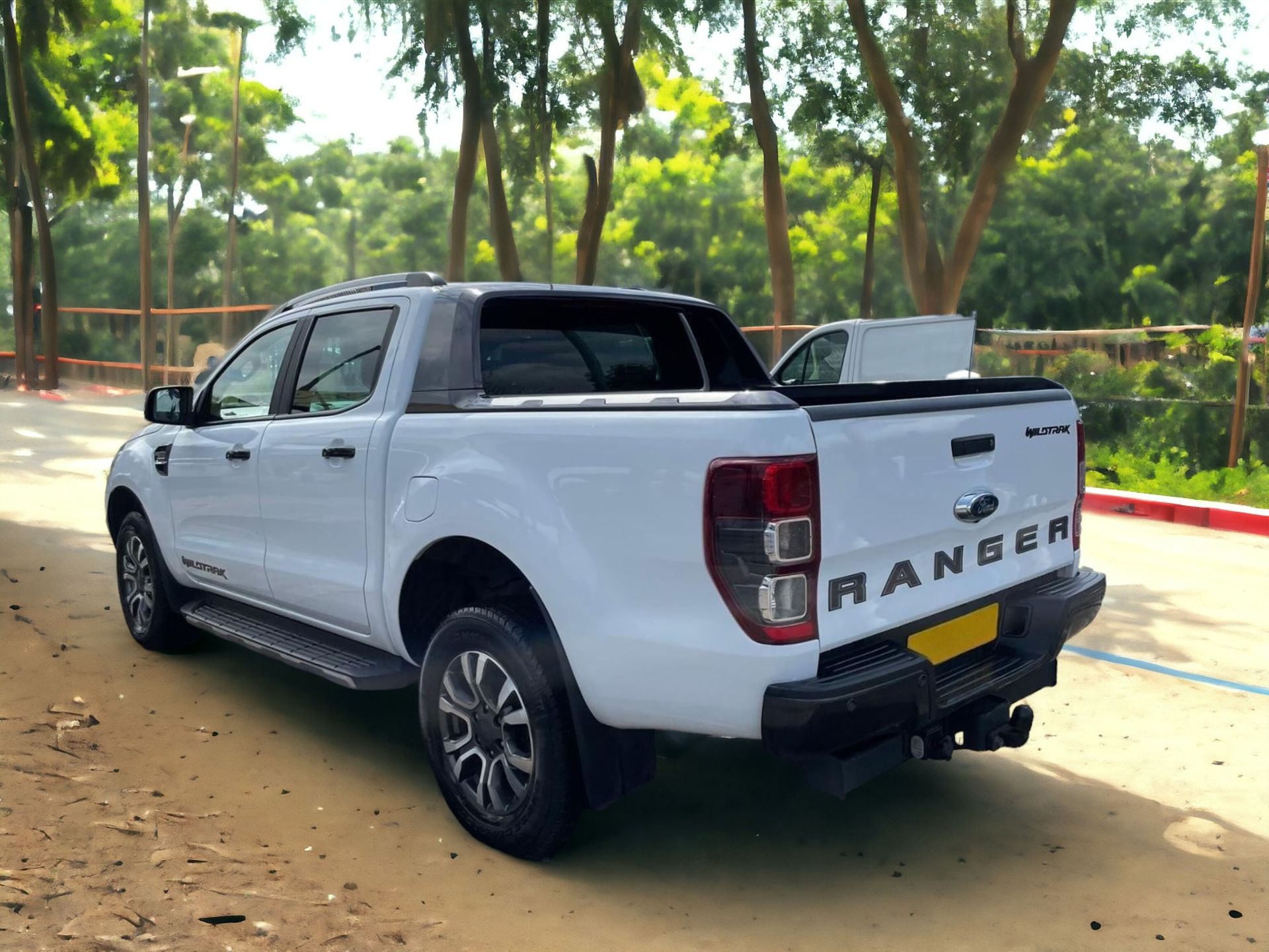 **(ONLY 44K MILEAGE)** FORD RANGER WILDTRACK DOUBLE CAB: THE ULTIMATE ADVENTURE COMPANION - Image 4 of 21
