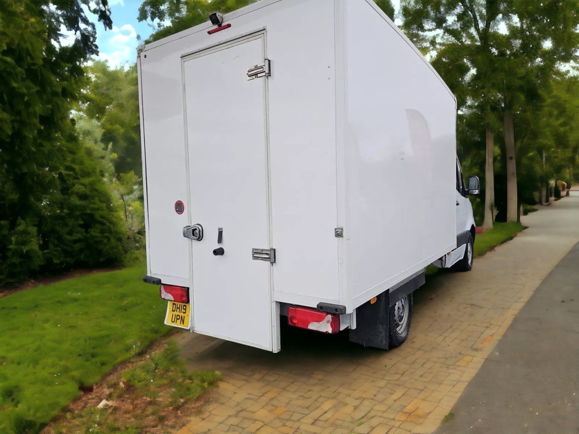 MERCEDES-BENZ SPRINTER 314 CDI 35T RWD L2H1 FRIDGE FREEZER CHASSIS CAB - Image 2 of 15