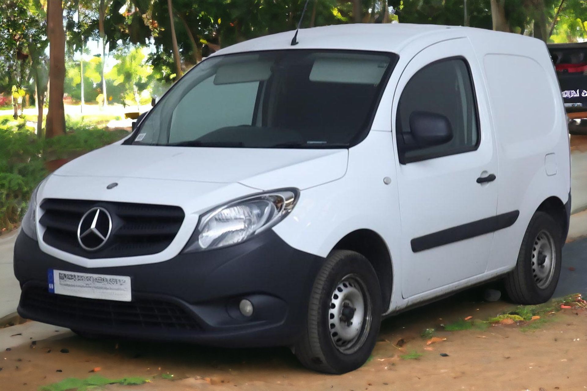 MERCEDES-BENZ CITAN 109CDI COMPACT: COMPACT AND EFFICIENT WORK COMPANION - Image 5 of 11