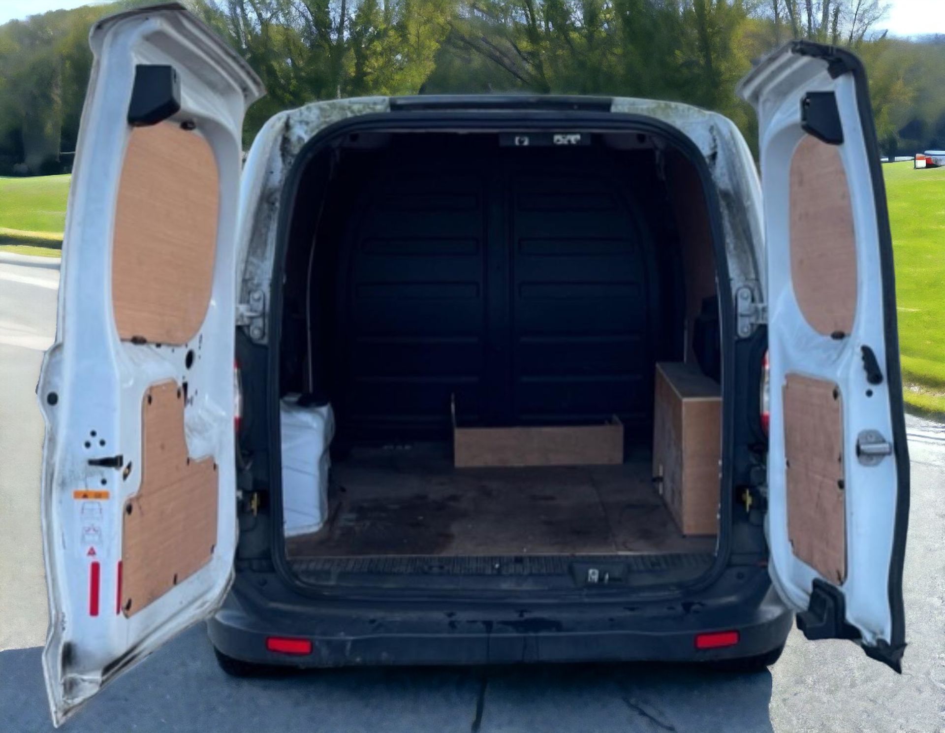 2014-64 REG FORD TRANSIT COURIER BASE TDCI - HPI CLEAR - READY TO GO! - Image 5 of 9