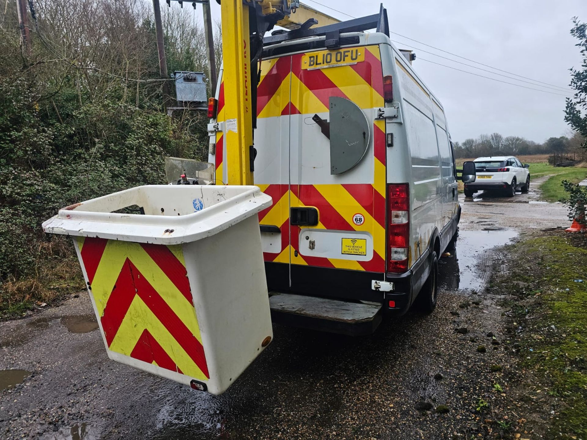 >>>SPECIAL CLEARANCE<<< 2010 IVECO DAILY 3.0 HPI ACCESS LIFT CHERRY PICKER - Image 4 of 5