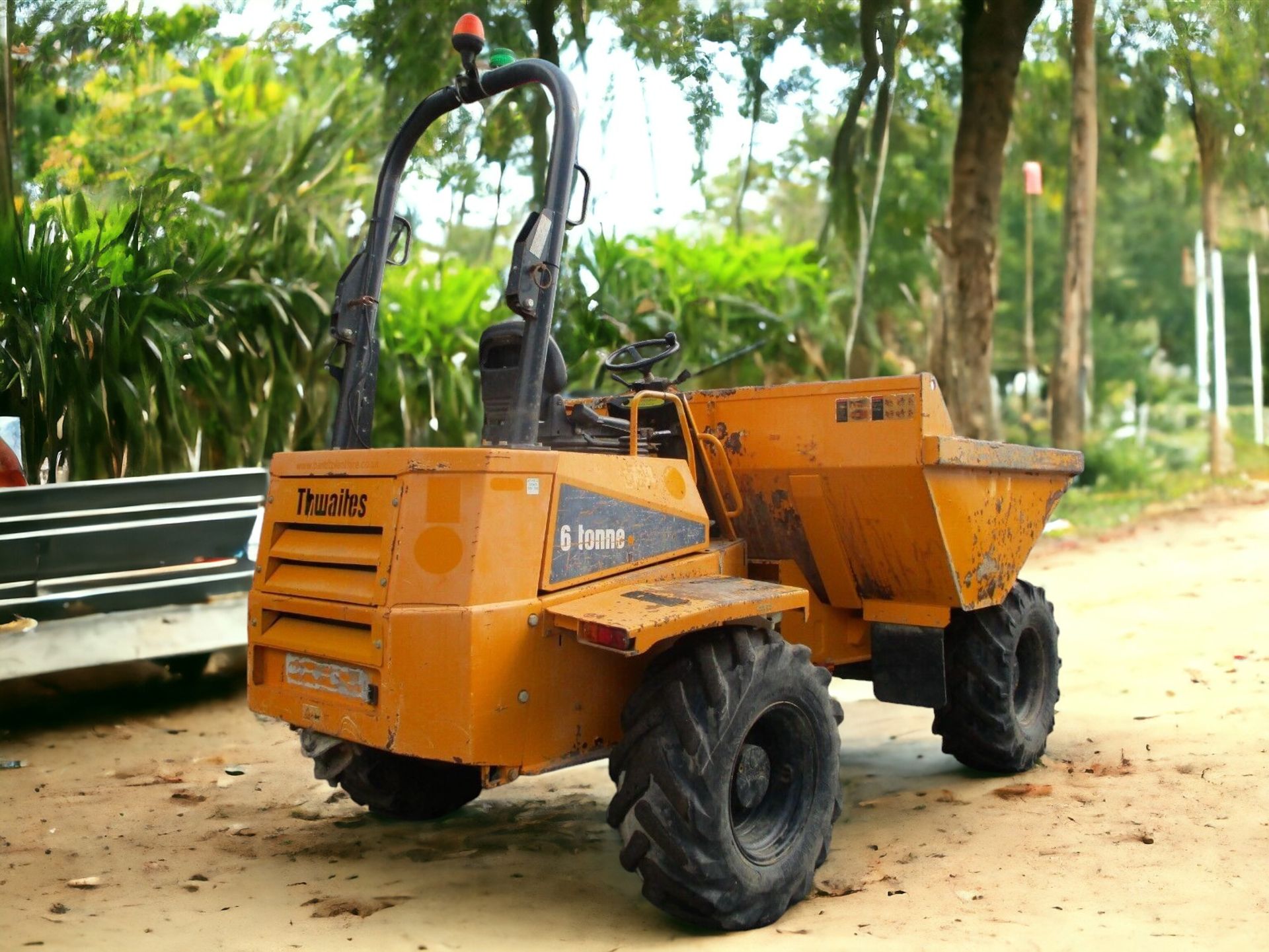 2015 THWAITES 6-TON DUMPER 4420 KG - Image 4 of 11