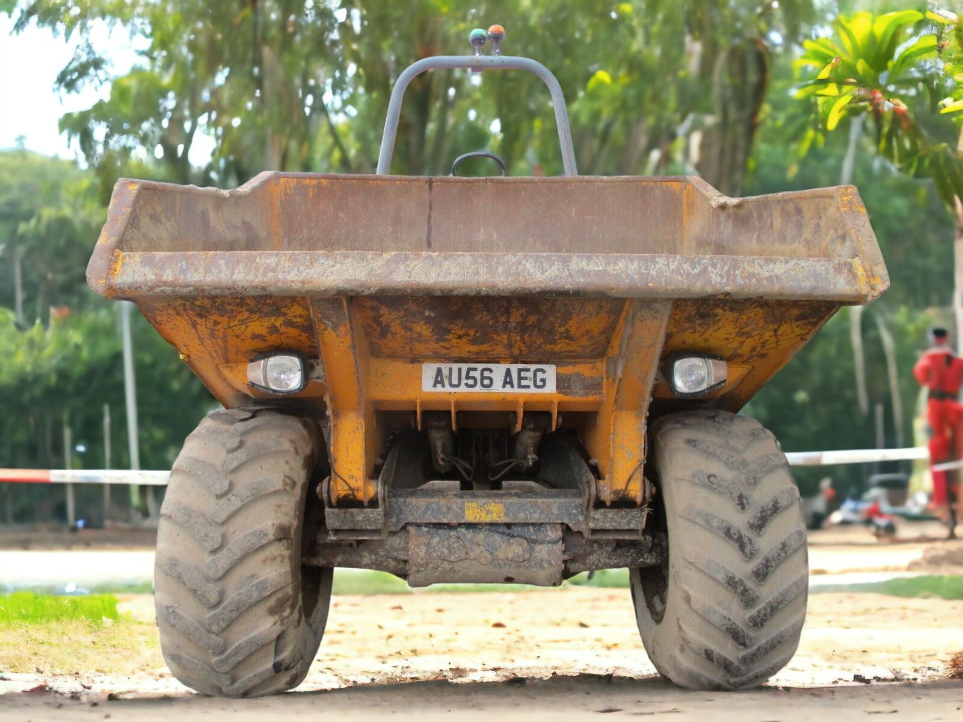 DOMINATE THE TERRAIN WITH THE TEREX PT9000 9-TON DUMPER - Image 8 of 11