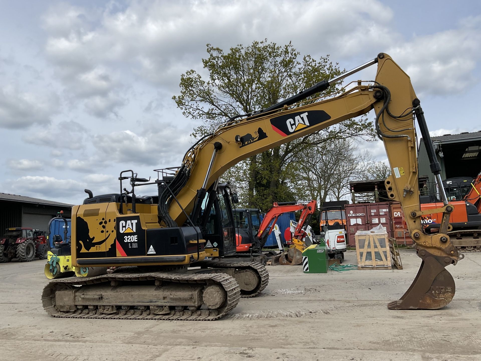 CAT 320 EL RR EXCAVATOR READY TO BOOST YOUR PROJECTS - Bild 2 aus 11