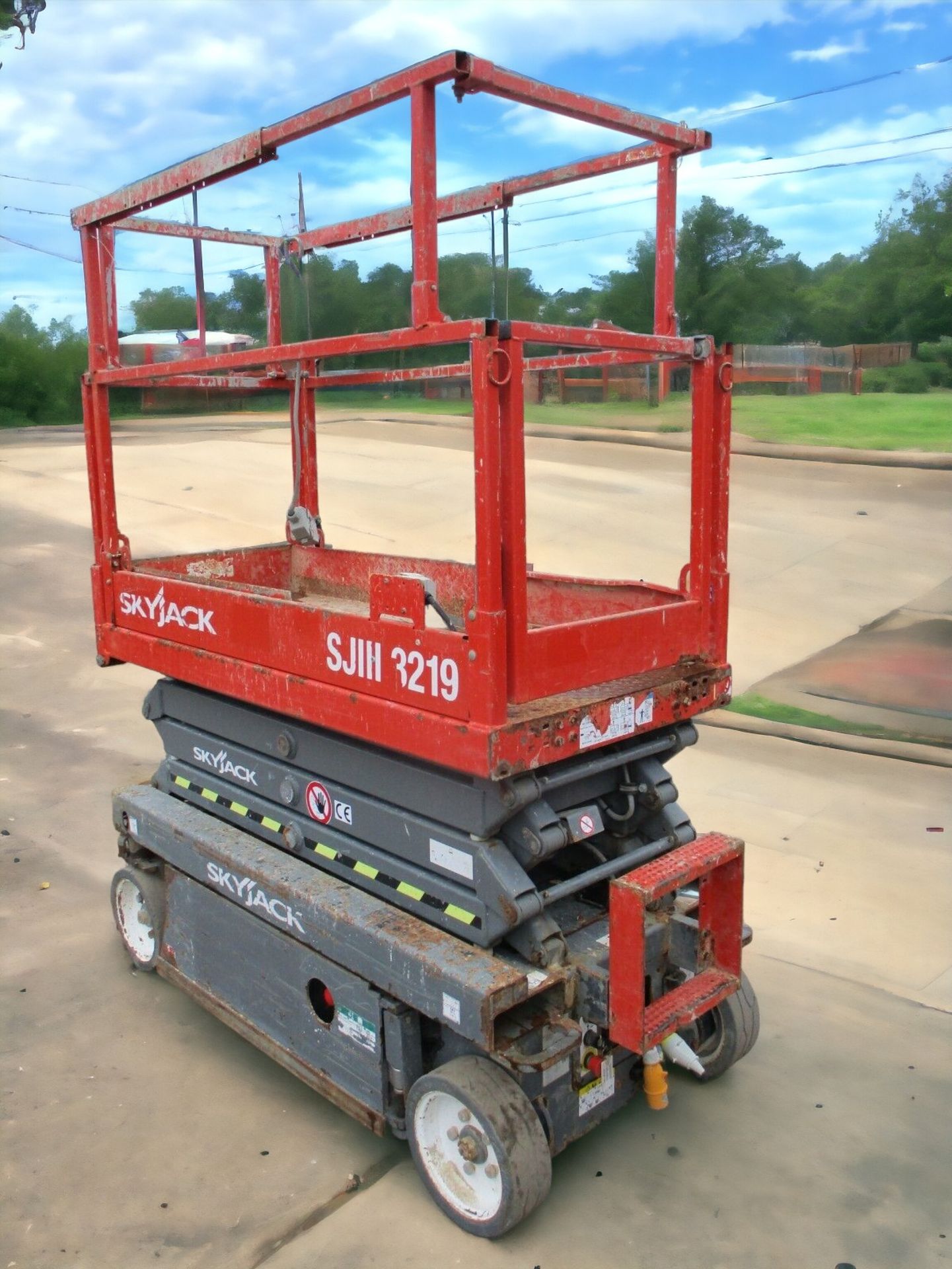 SKYJACK SJ3219 CHERRY PICKER - 2017 - Image 8 of 10