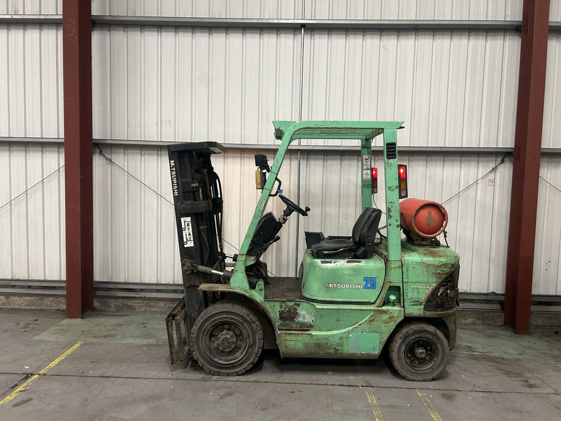 LPG FORKLIFTS MITSUBISHI FG25K