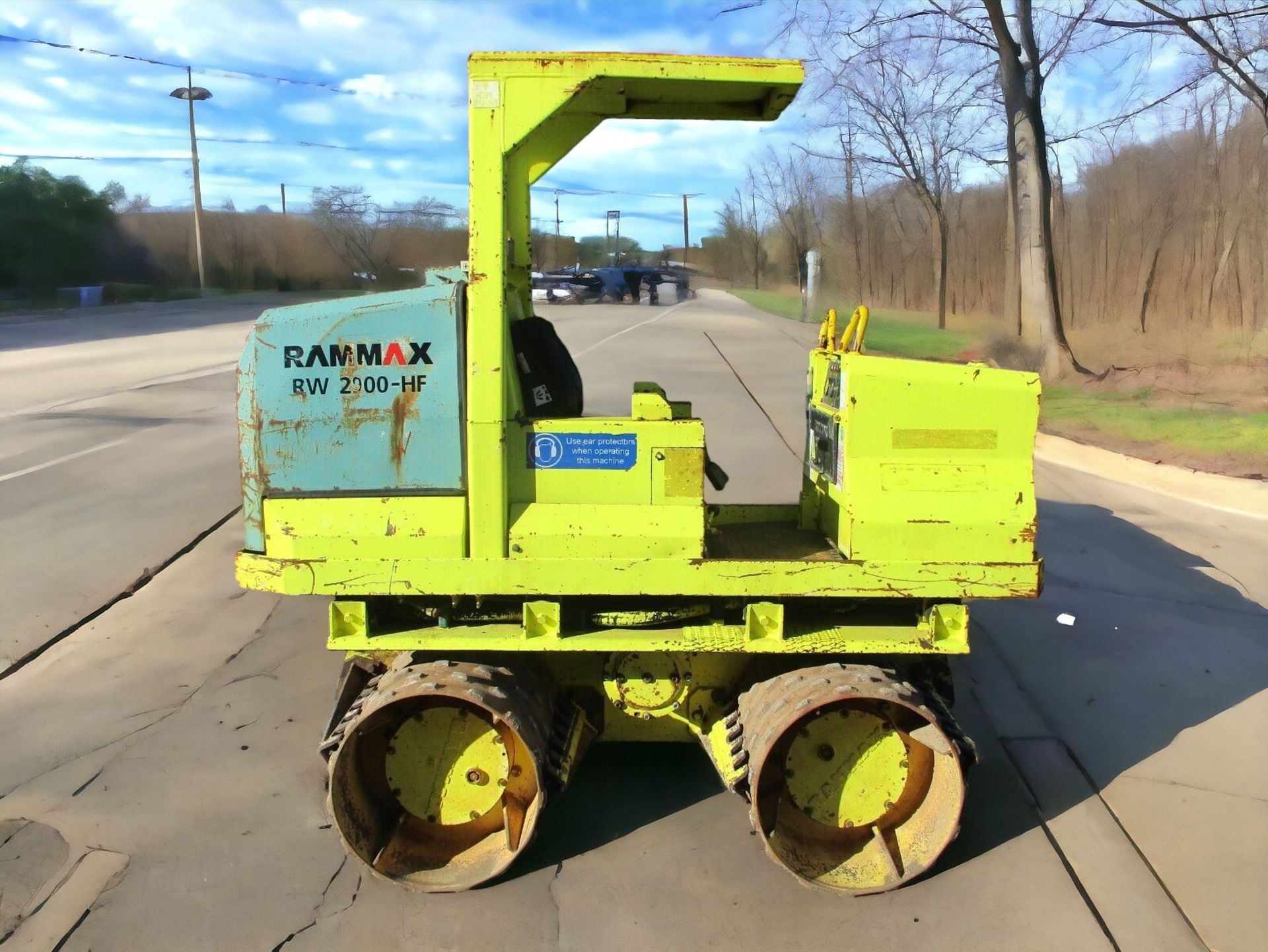 2007 RAMMAX RW2900 TRENCH ROLLER - Image 11 of 14