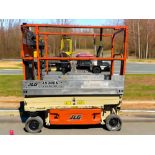 JLG 1930 ES ELECTRIC SCISSOR LIFT - 2011 **(INCLUDES CHARGER)**