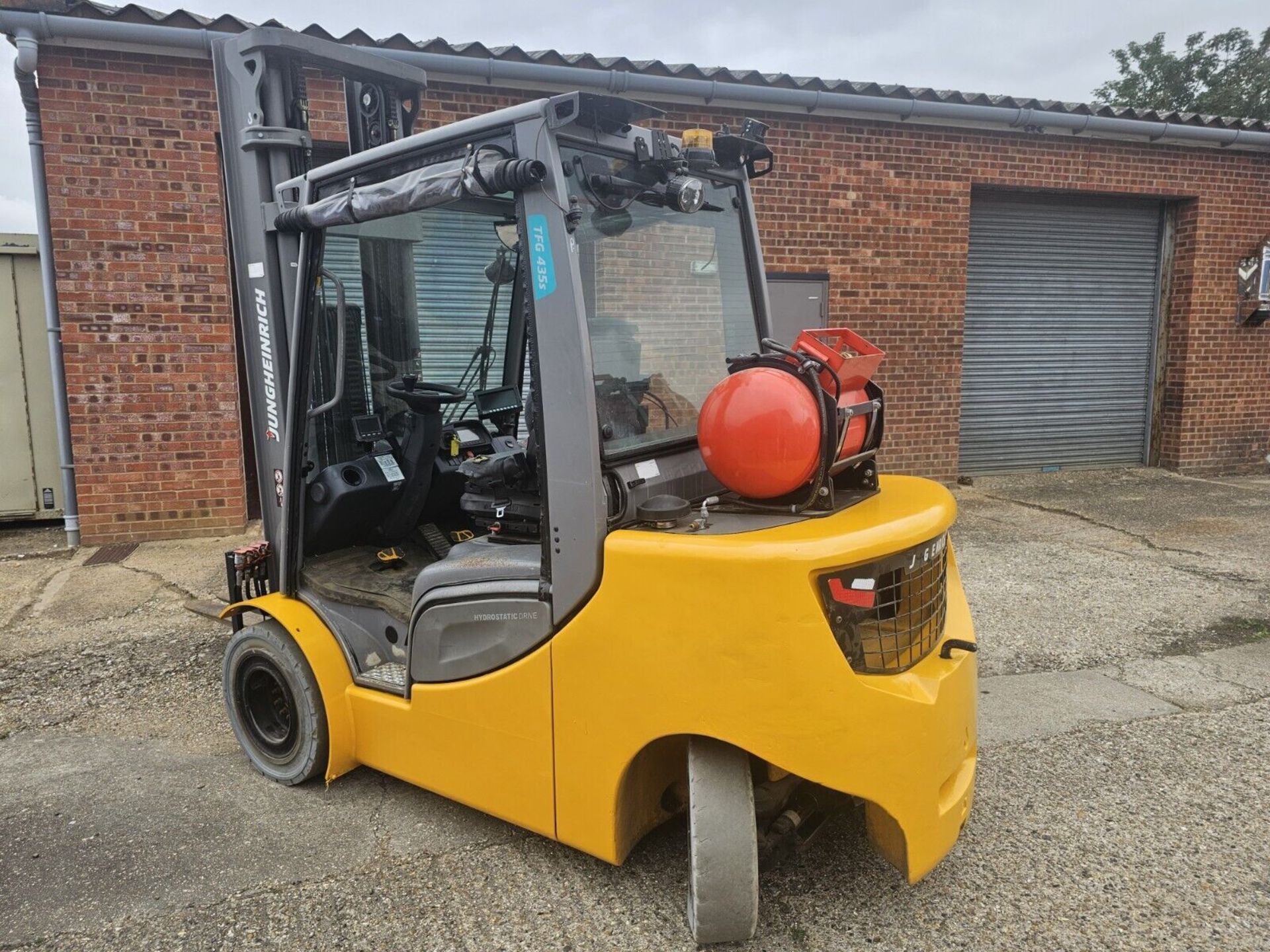 2017 JUNGHEINRICH DFG535S LPG GAS FORKLIFT - Image 4 of 5