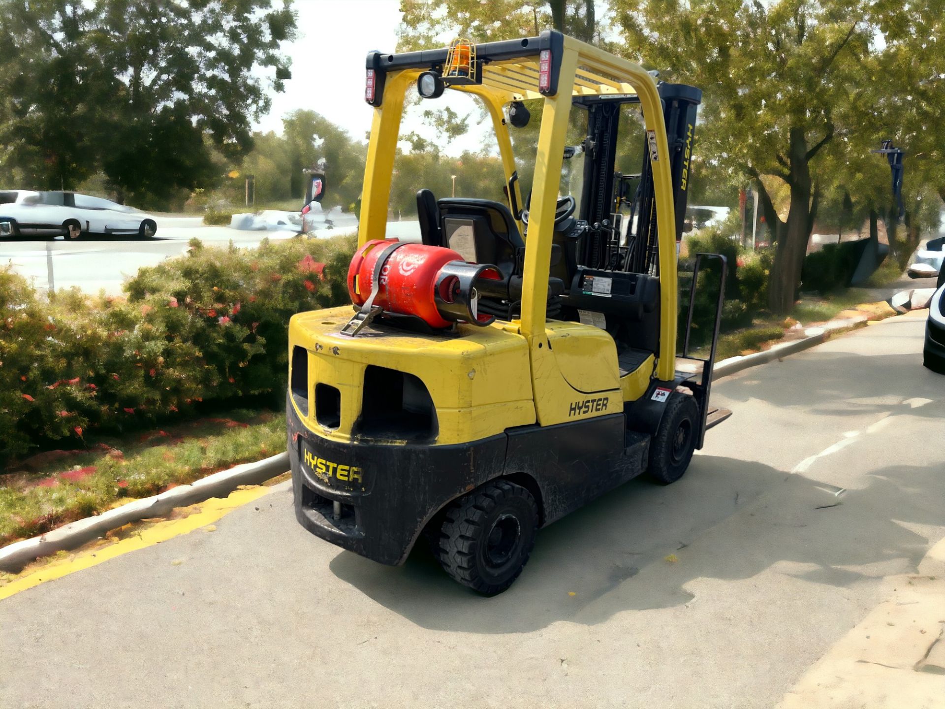 HYSTER LPG FORKLIFT - MODEL H2.5CT (2014) - Image 4 of 8