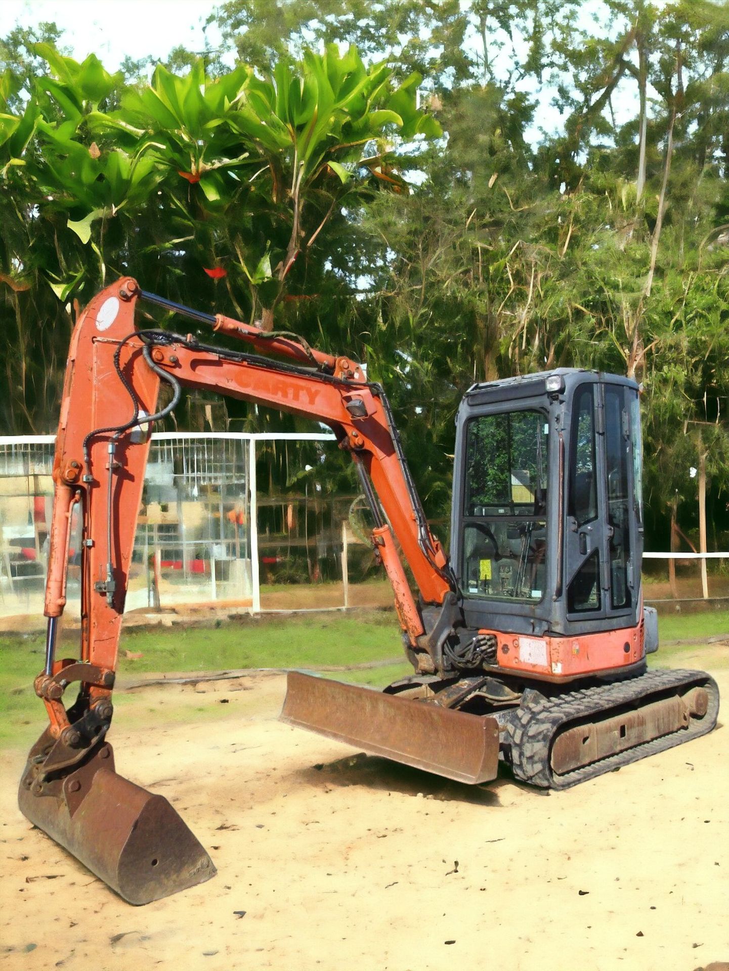 2007 HITACHI ZX35U EXCAVATOR - POWER AND PRECISION COMBINED! - Image 2 of 11