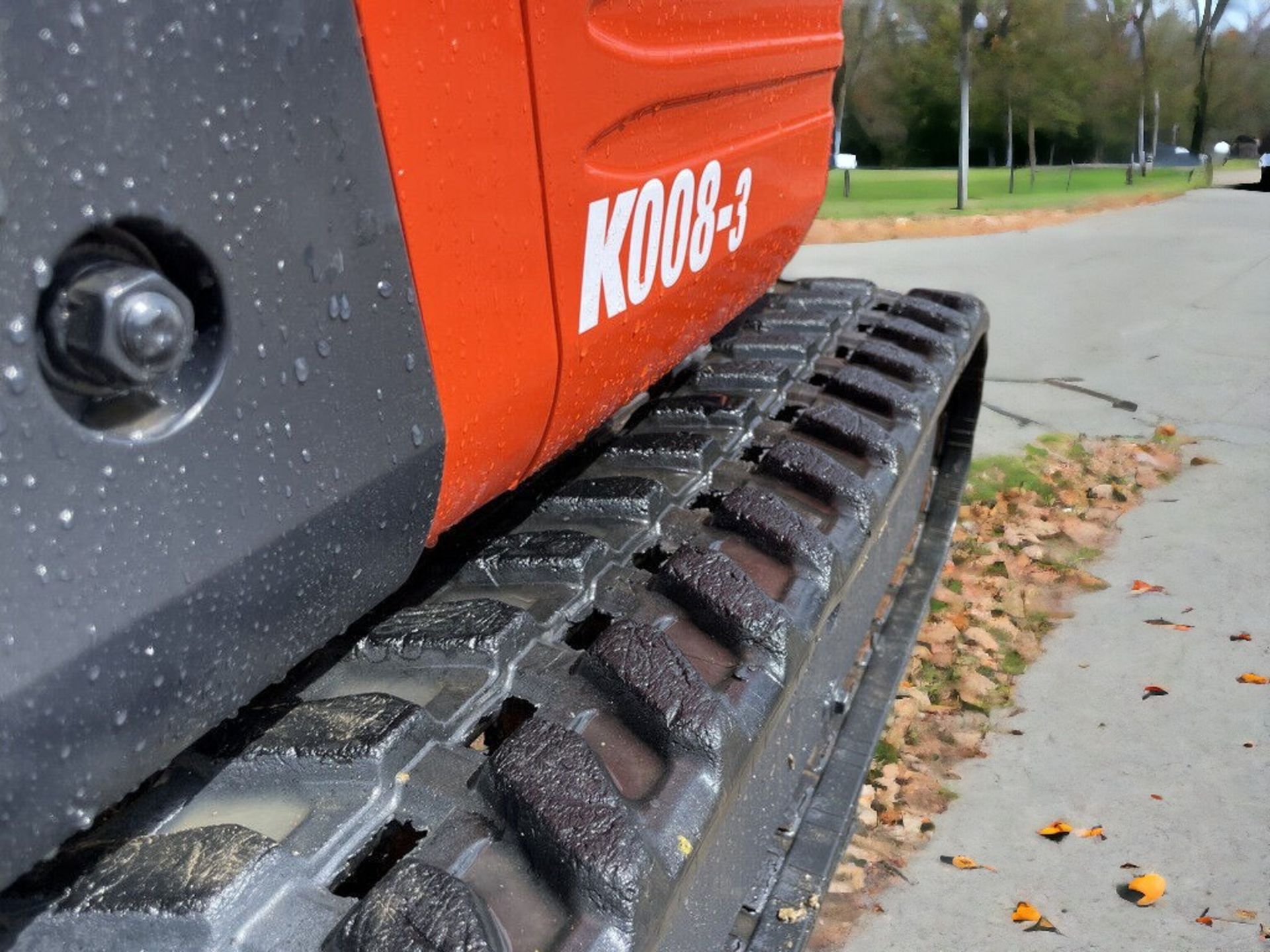 KUBOTA K008-3 MICRO EXCAVATOR - COMPACT POWERHOUSE FOR YOUR PROJECTS! - Image 4 of 14