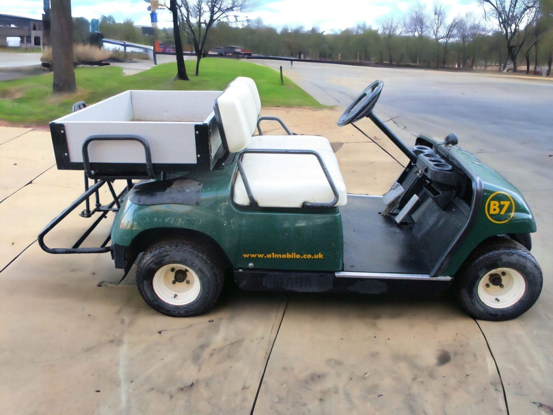 YAMAHA G33 GOLF BUGGY - Image 9 of 11