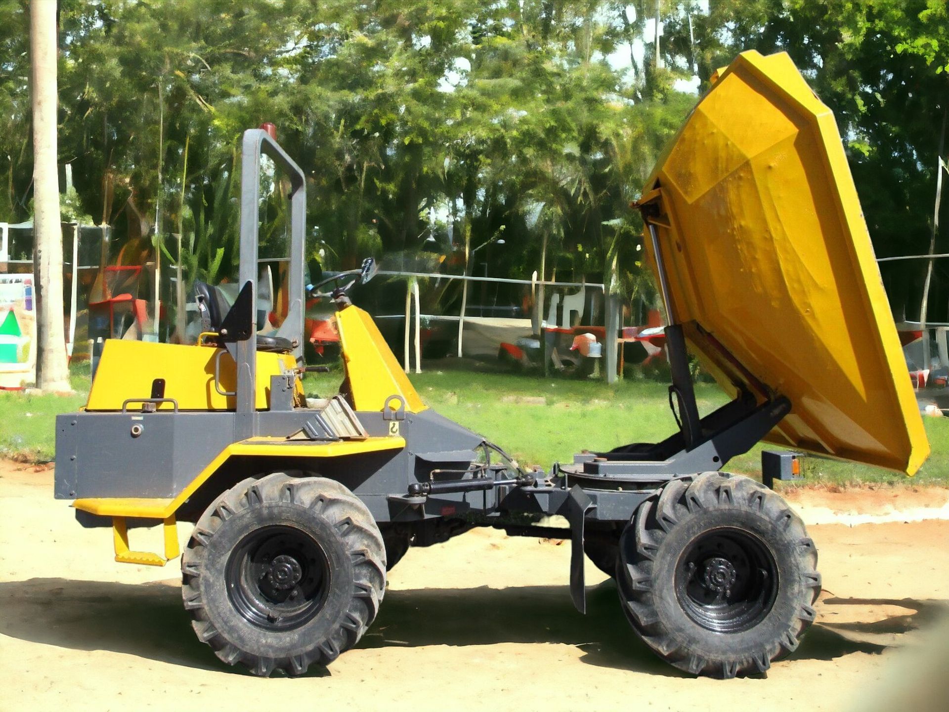 CONQUER YOUR PROJECTS WITH THE NEUSON 6-TON DUMPER