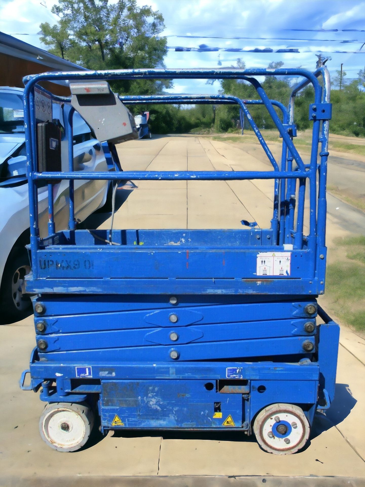 UPRIGHT MX19 SCISSOR LIFT - Image 11 of 11