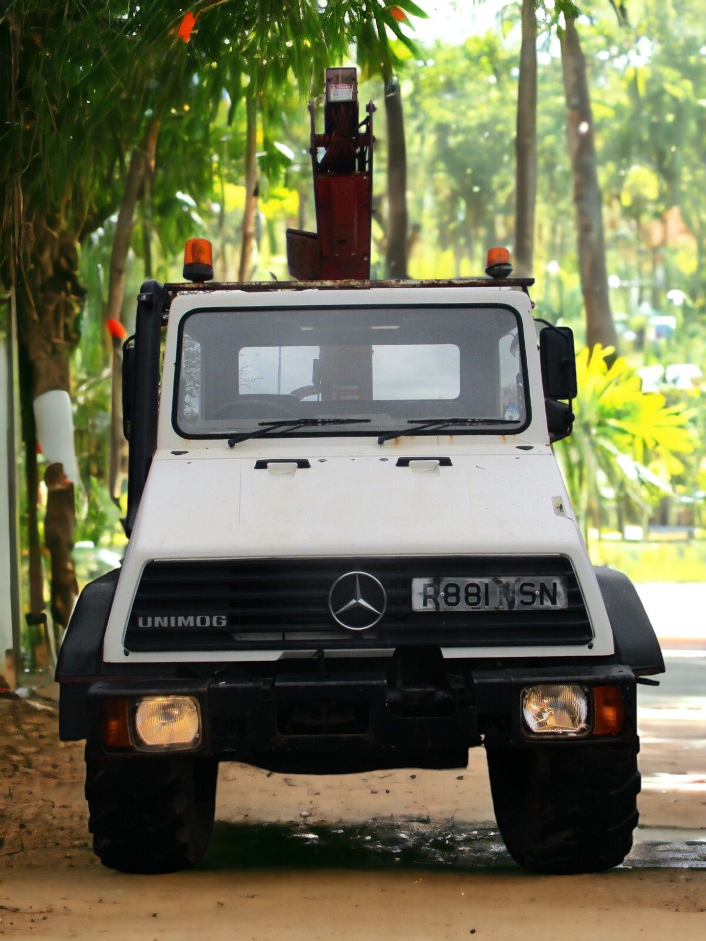 UNIMOG U100L TURBO CHERRY PICKER - REACH NEW HEIGHTS WITH CONFIDENCE! - Image 6 of 23