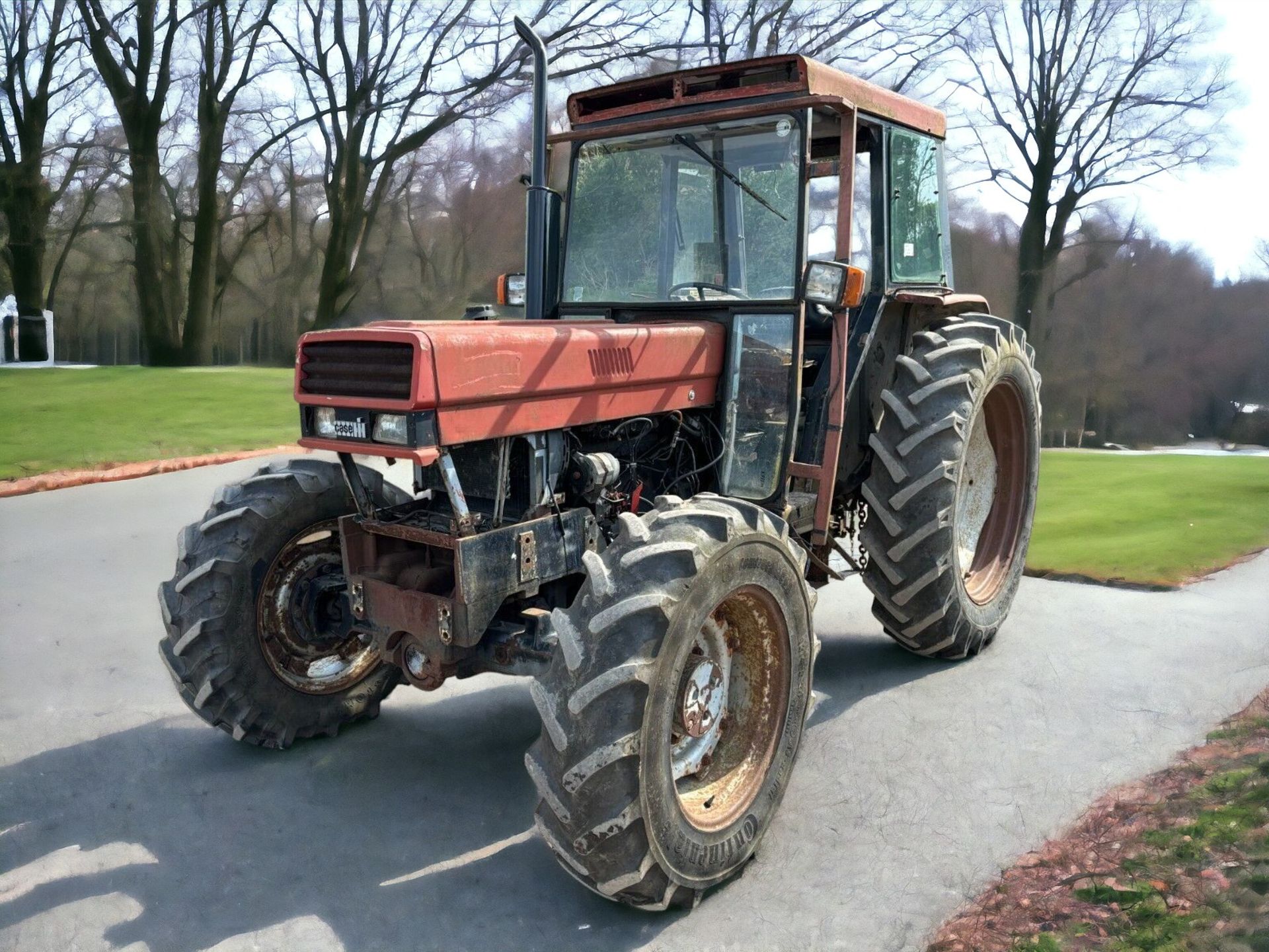 CASE INTERNATIONAL 885 4 WHEEL DRIVE TRACTOR