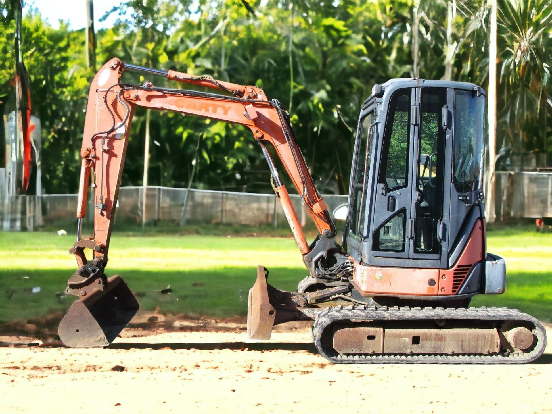 2007 HITACHI ZX35U EXCAVATOR - POWER AND PRECISION COMBINED! - Image 8 of 11