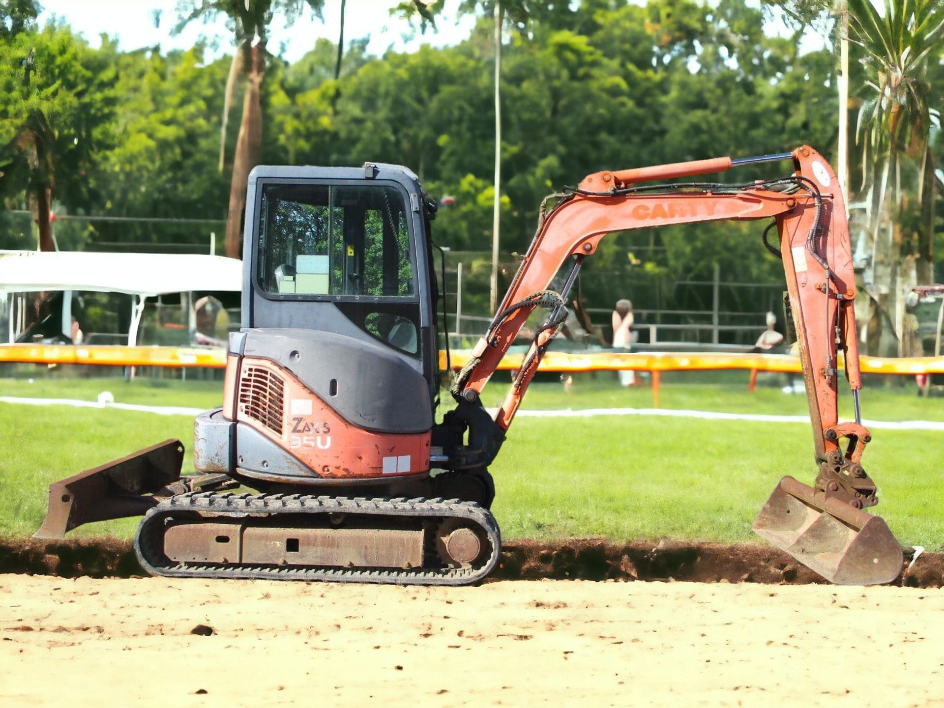 2007 HITACHI ZX35U EXCAVATOR - POWER AND PRECISION COMBINED!