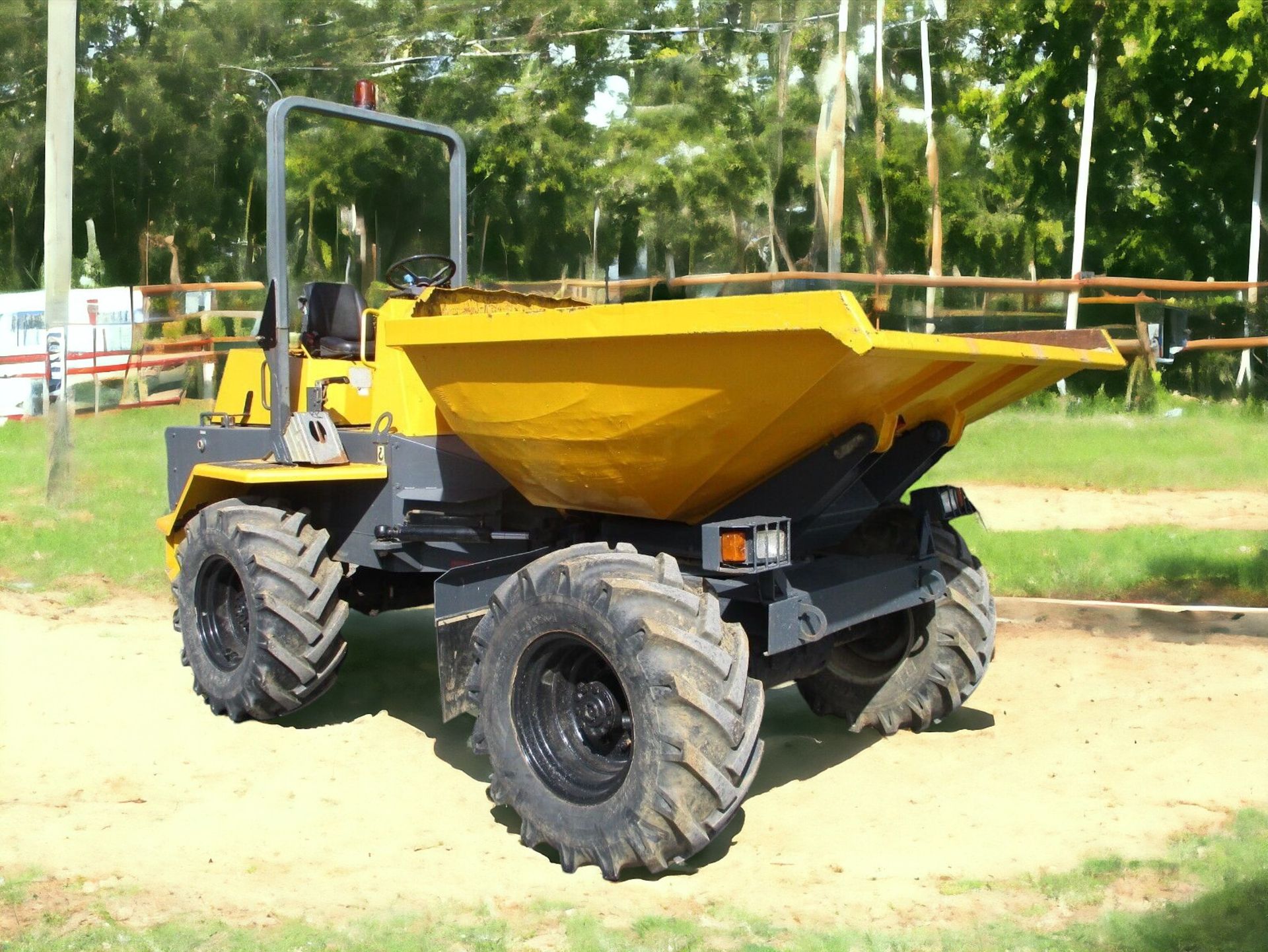 CONQUER YOUR PROJECTS WITH THE NEUSON 6-TON DUMPER - Image 4 of 13