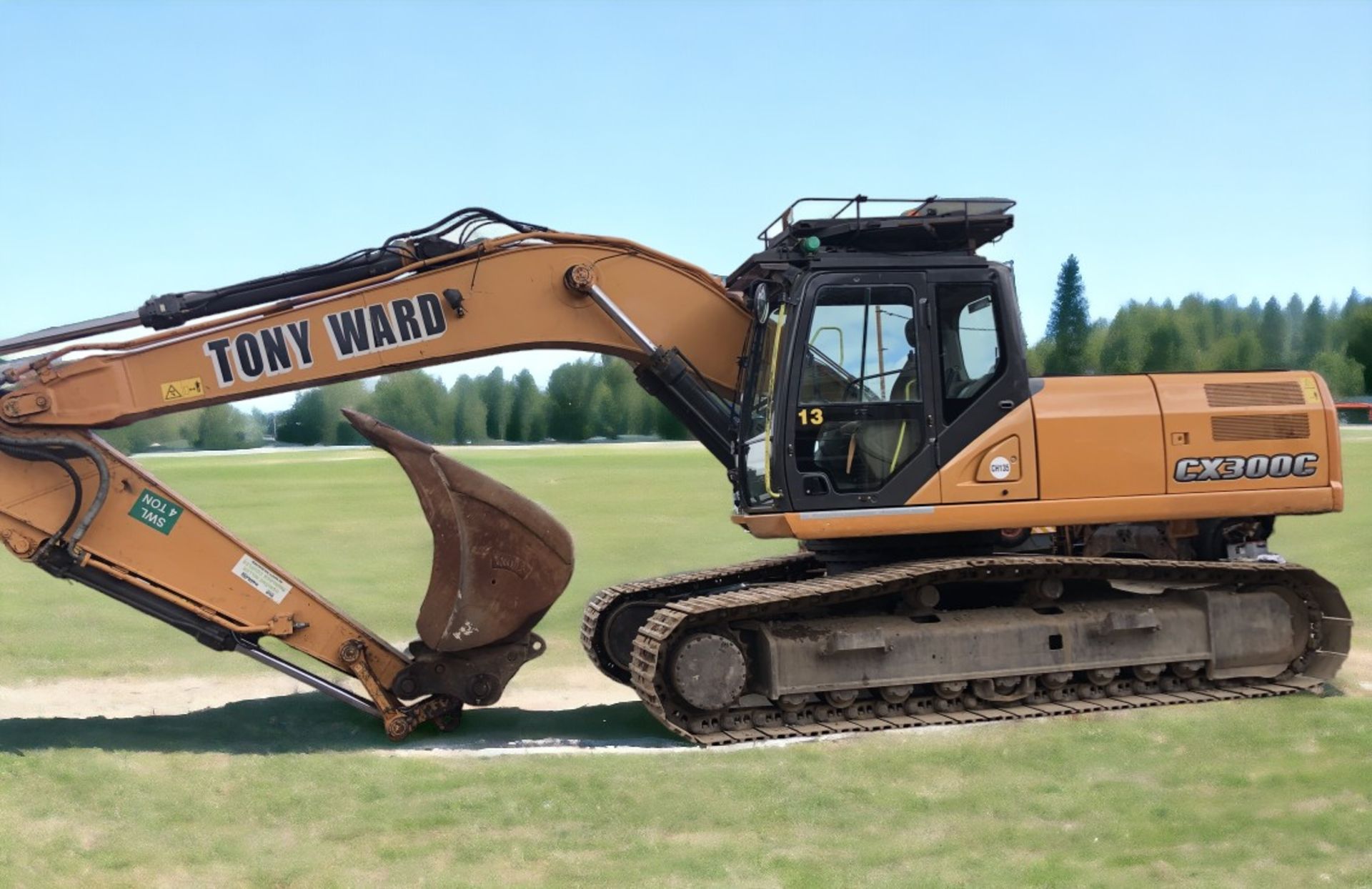 CASE (SIMOTOMO) CX 300 TRACKER EXCAVATOR