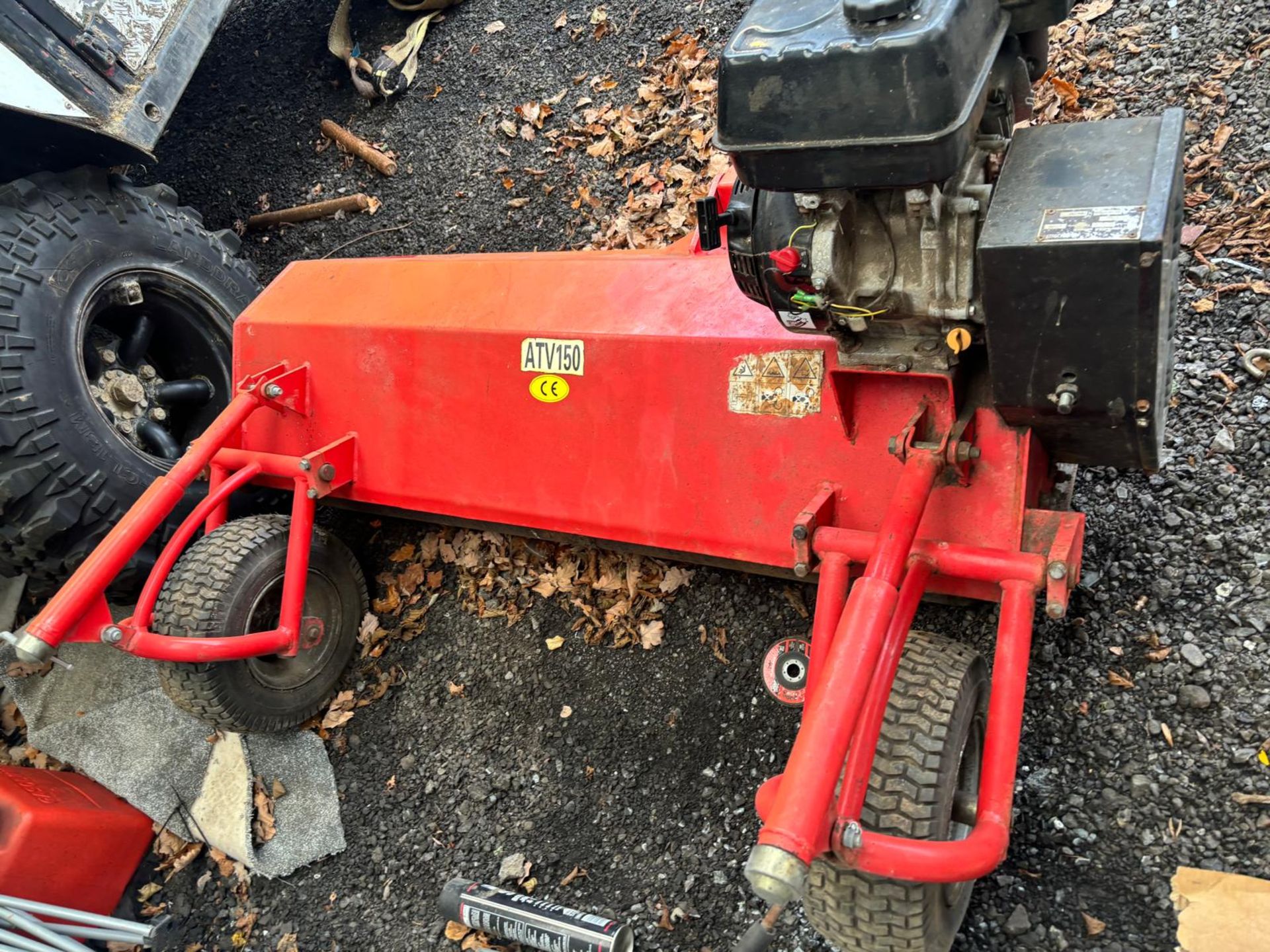 HIGH-PERFORMANCE ATV QUAD BIKE FLAIL MOWER: 4.5FT WIDE, 420CC ENGINE - EXCELLENT CONDITION! - Image 4 of 7