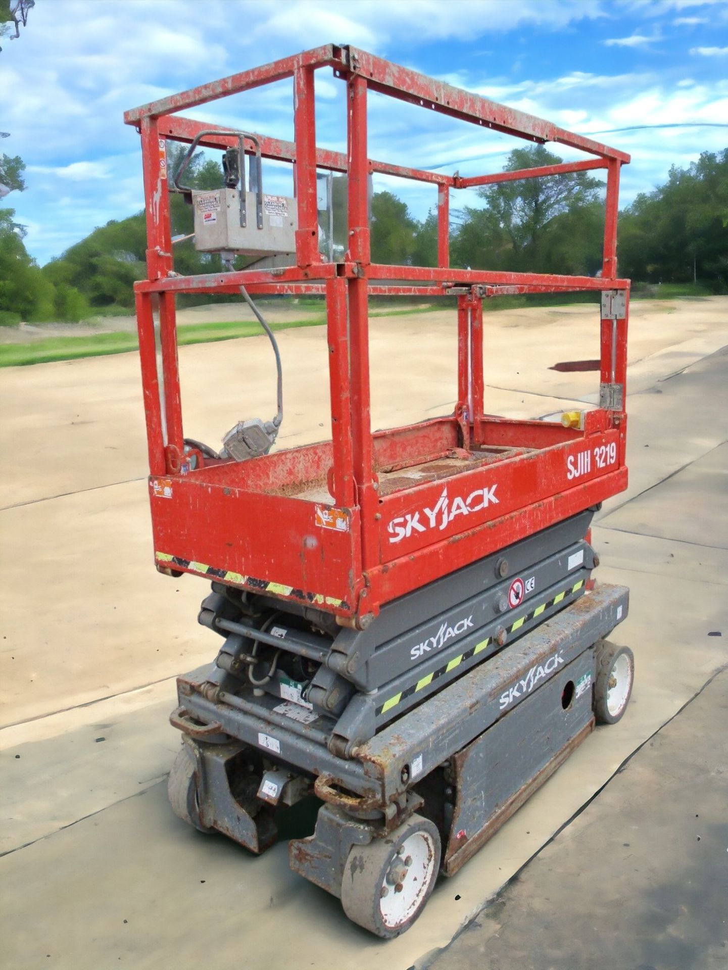 SKYJACK SJ3219 CHERRY PICKER - 2017 - Image 6 of 10