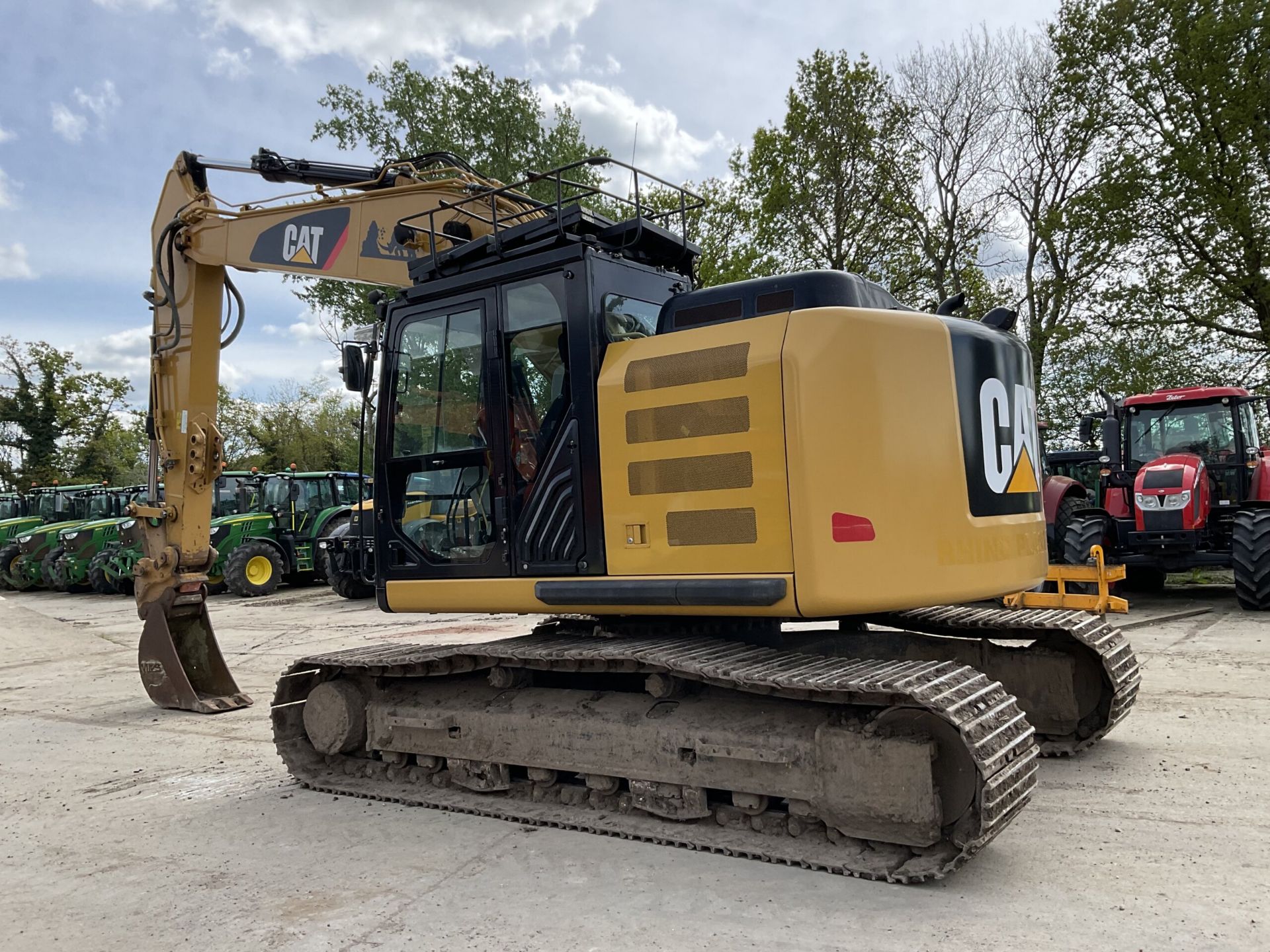 CAT 320 EL RR EXCAVATOR READY TO BOOST YOUR PROJECTS - Image 8 of 11