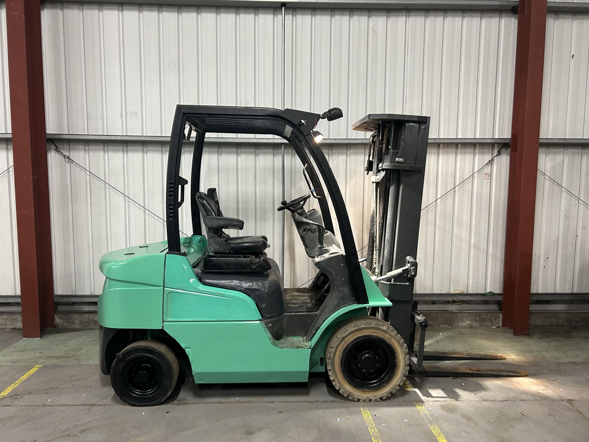 DIESEL FORKLIFTS MITSUBISHI FD25NT - Image 5 of 5