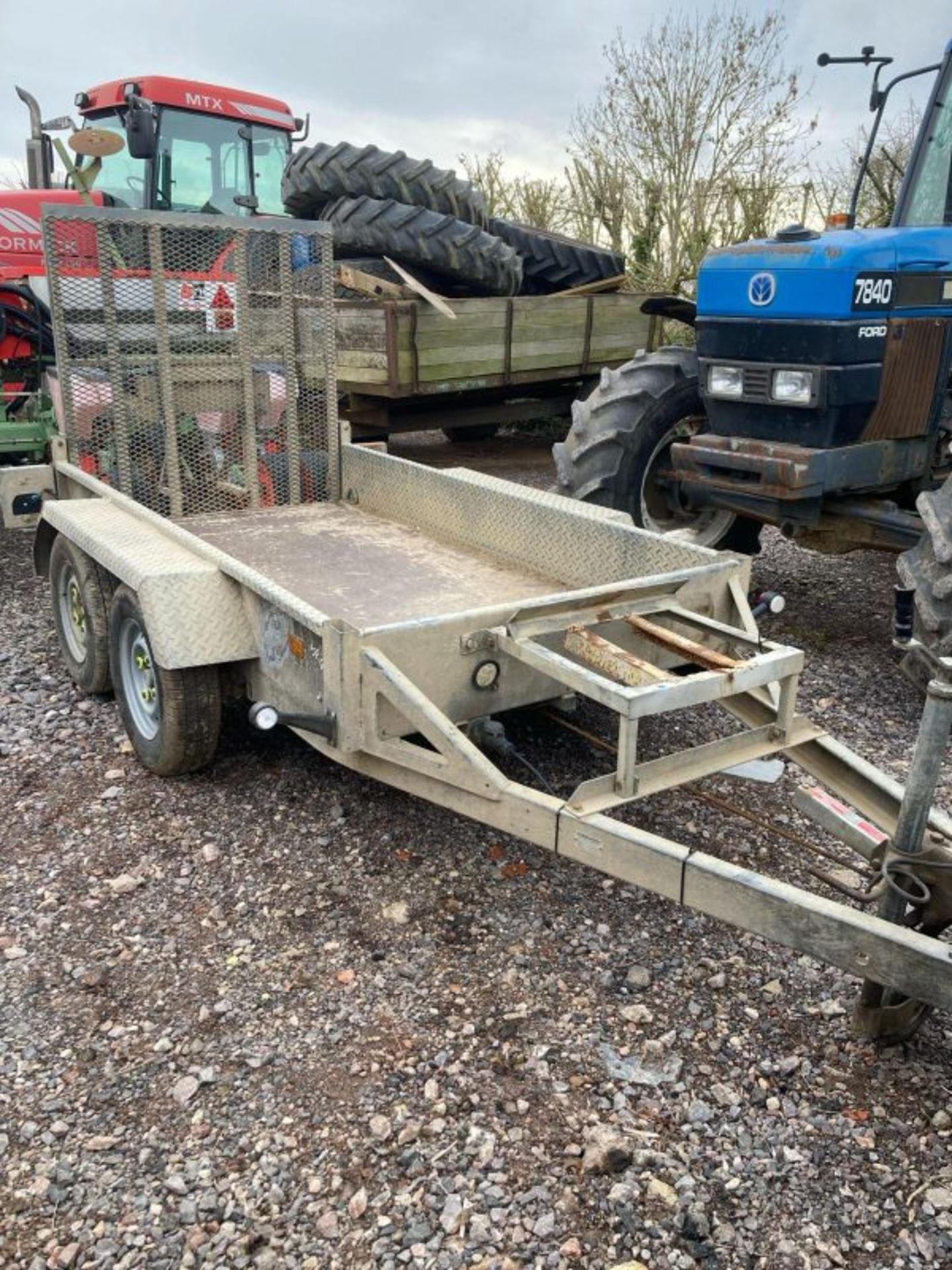 INDESPENSION 2.7T TWIN AXLE PLANT TRAILER - Image 2 of 6